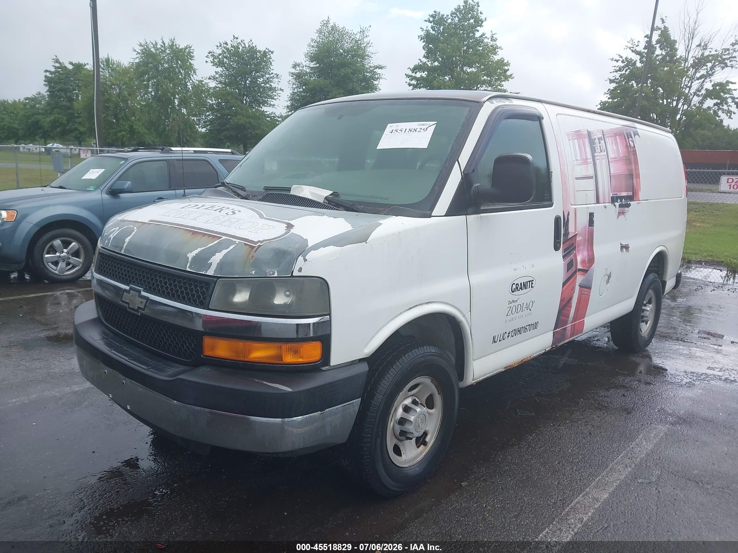 2007 Chevrolet Express Work Van White vin: 1GCGG25V771111353