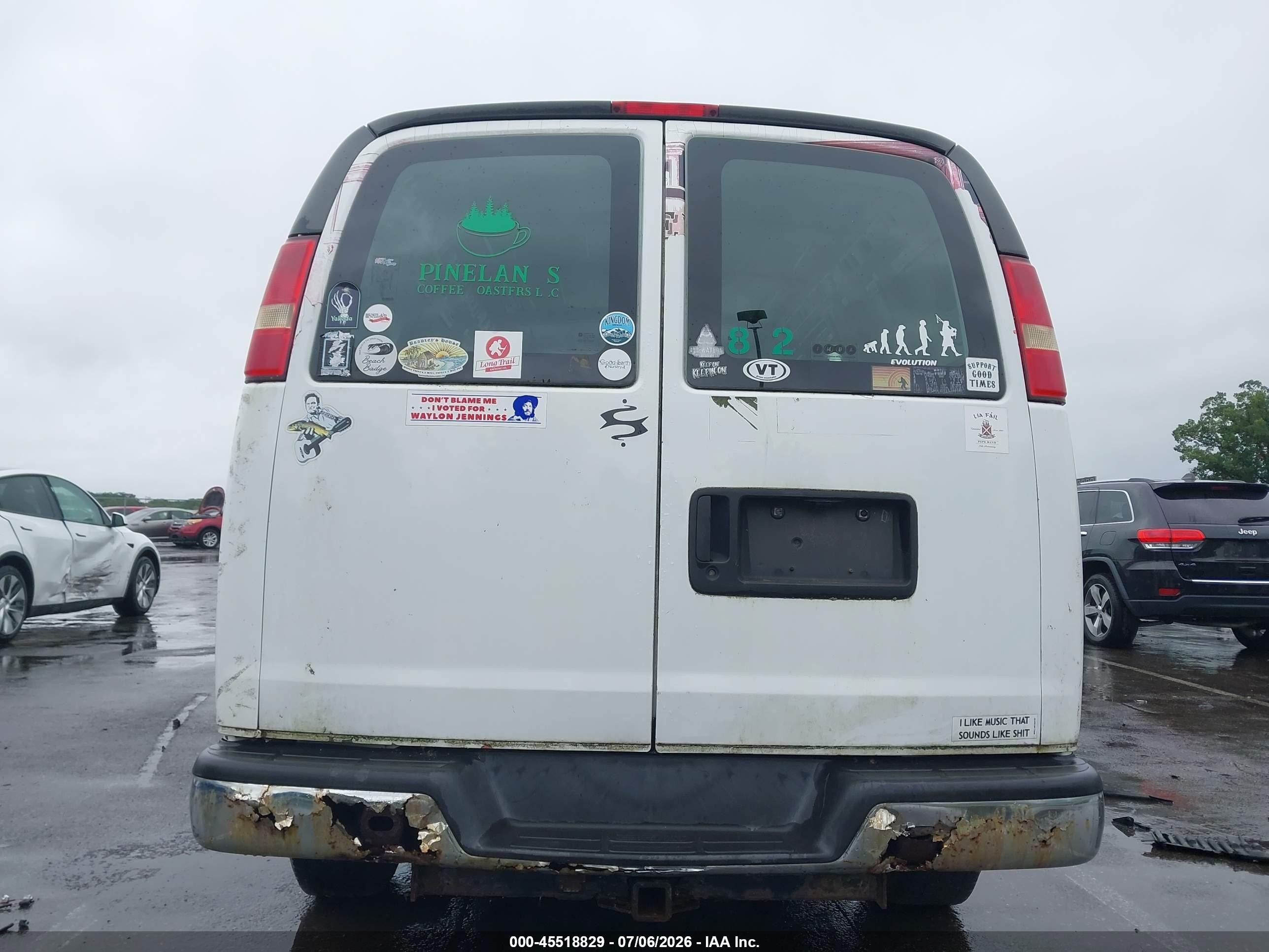 2007 Chevrolet Express Work Van White vin: 1GCGG25V771111353