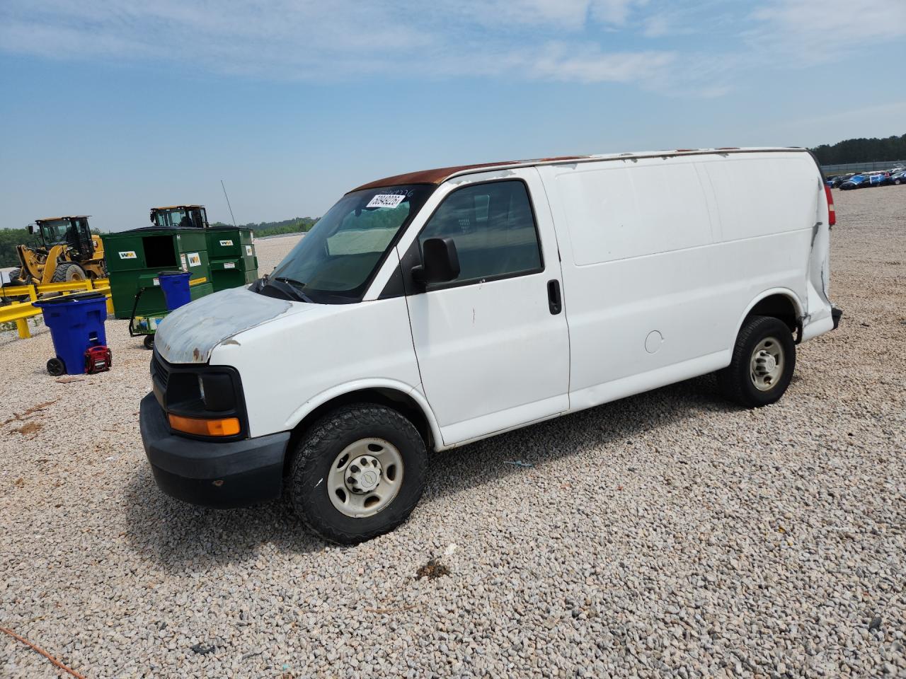 2007 Chev Express G2500 White vin: 1GCGG25V971253395