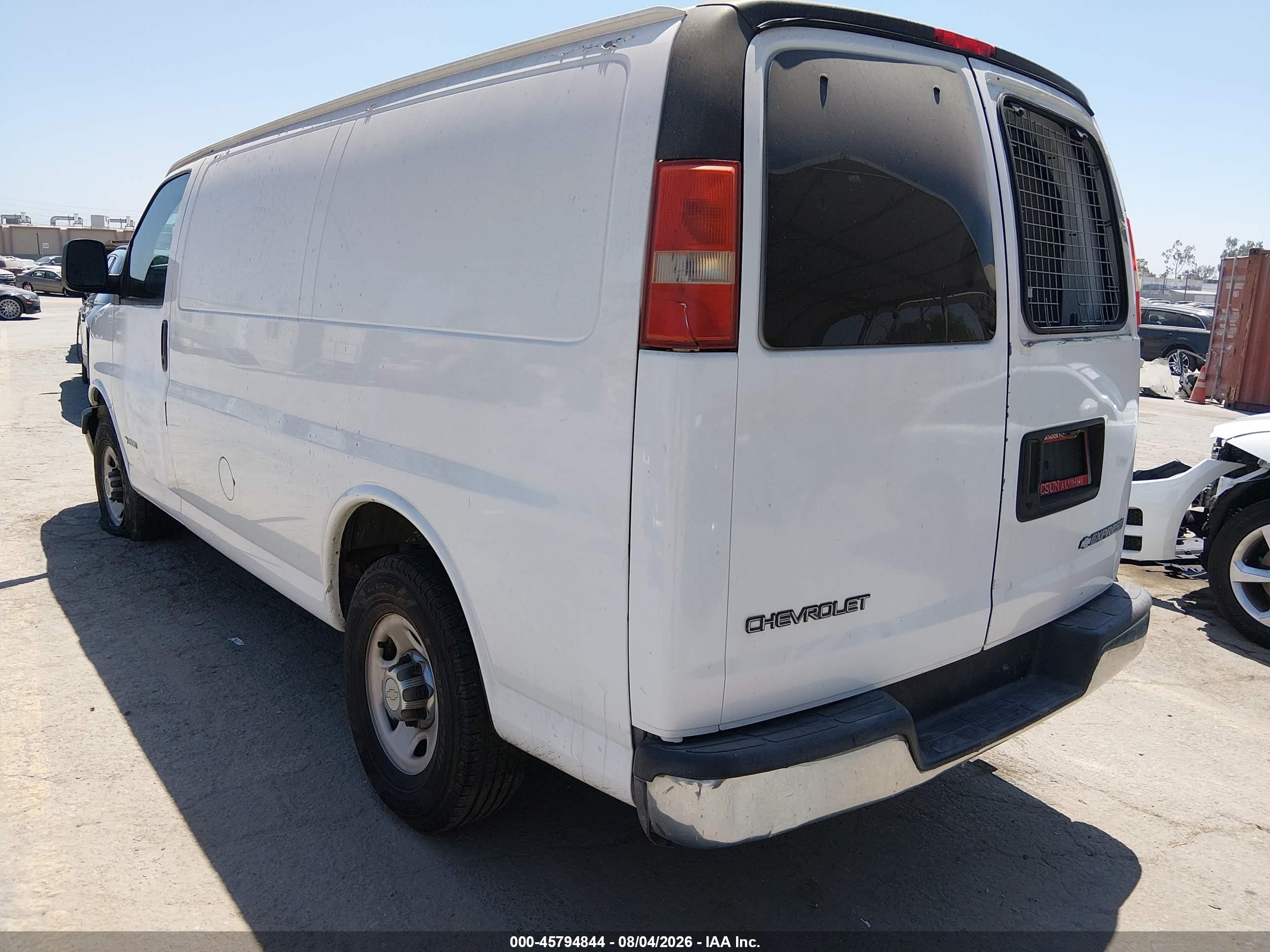 2006 Chevrolet Express Work Van White vin: 1GCGG25VX61111023