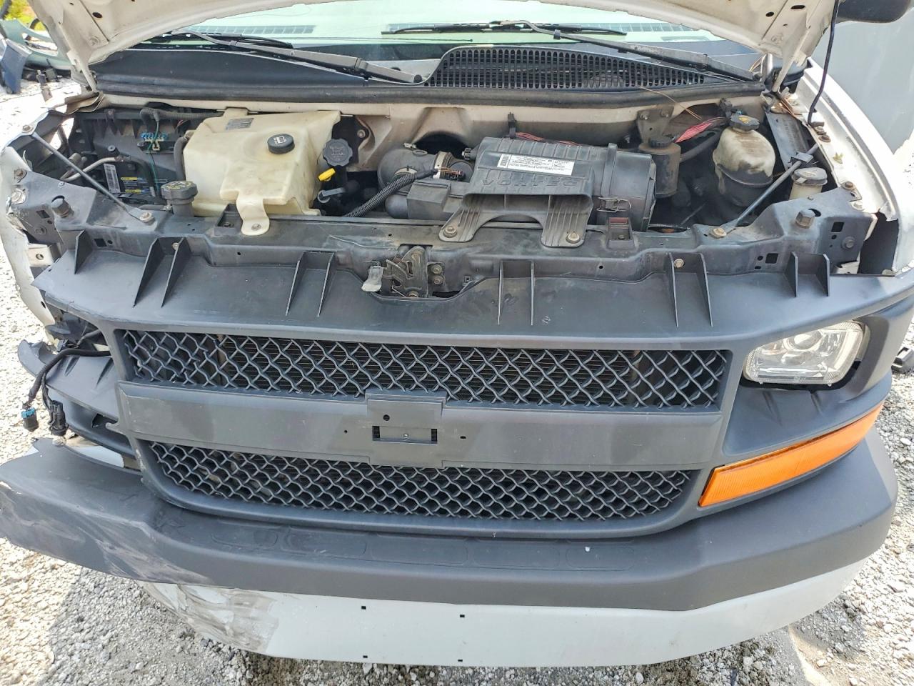 2007 Chevrolet Express G2500 Белый vin: 1GCGG25VX71148493