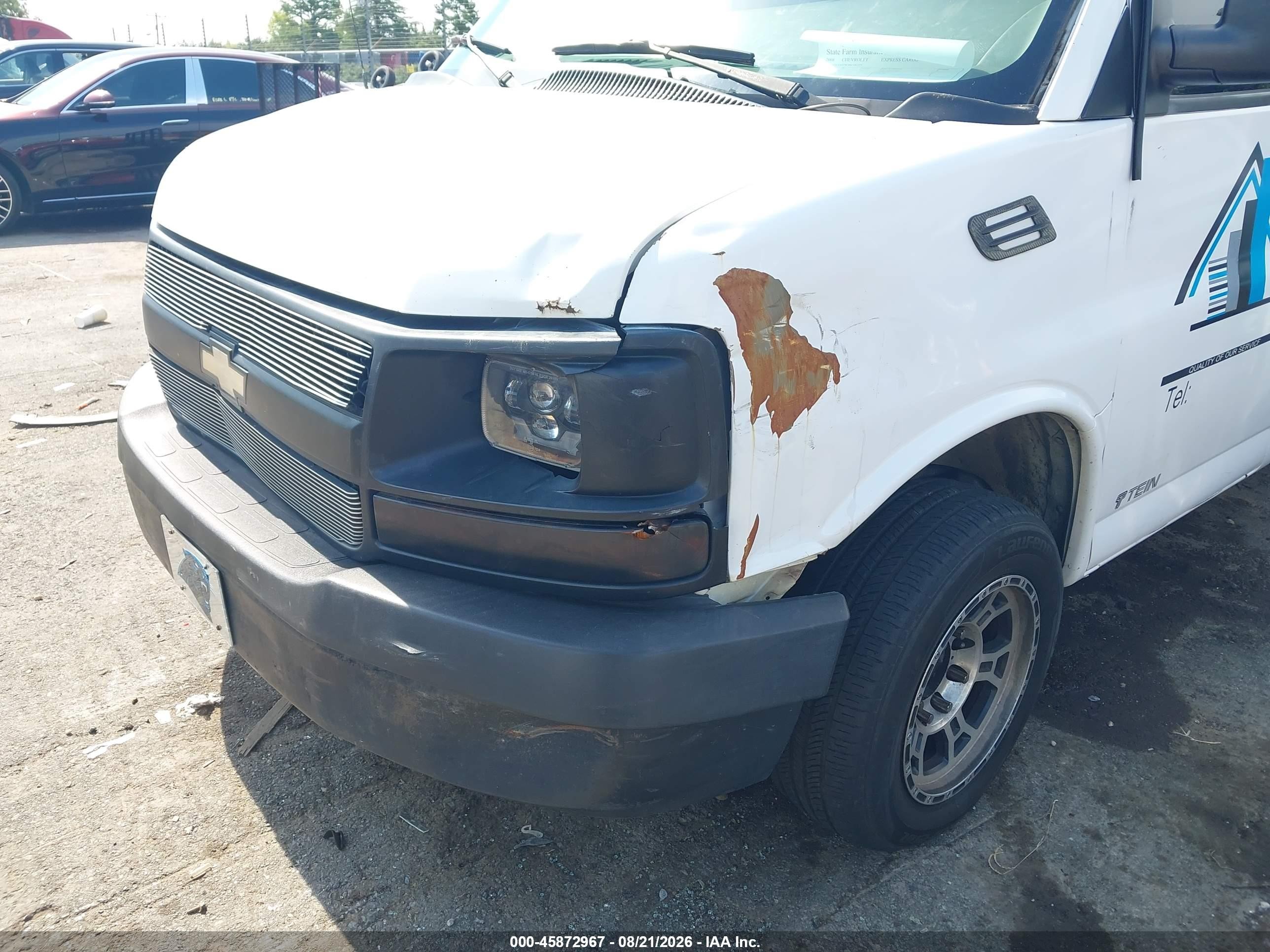 2008 Chevrolet Express Cargo Van Work Van Белый vin: 1GCGG29C081181271