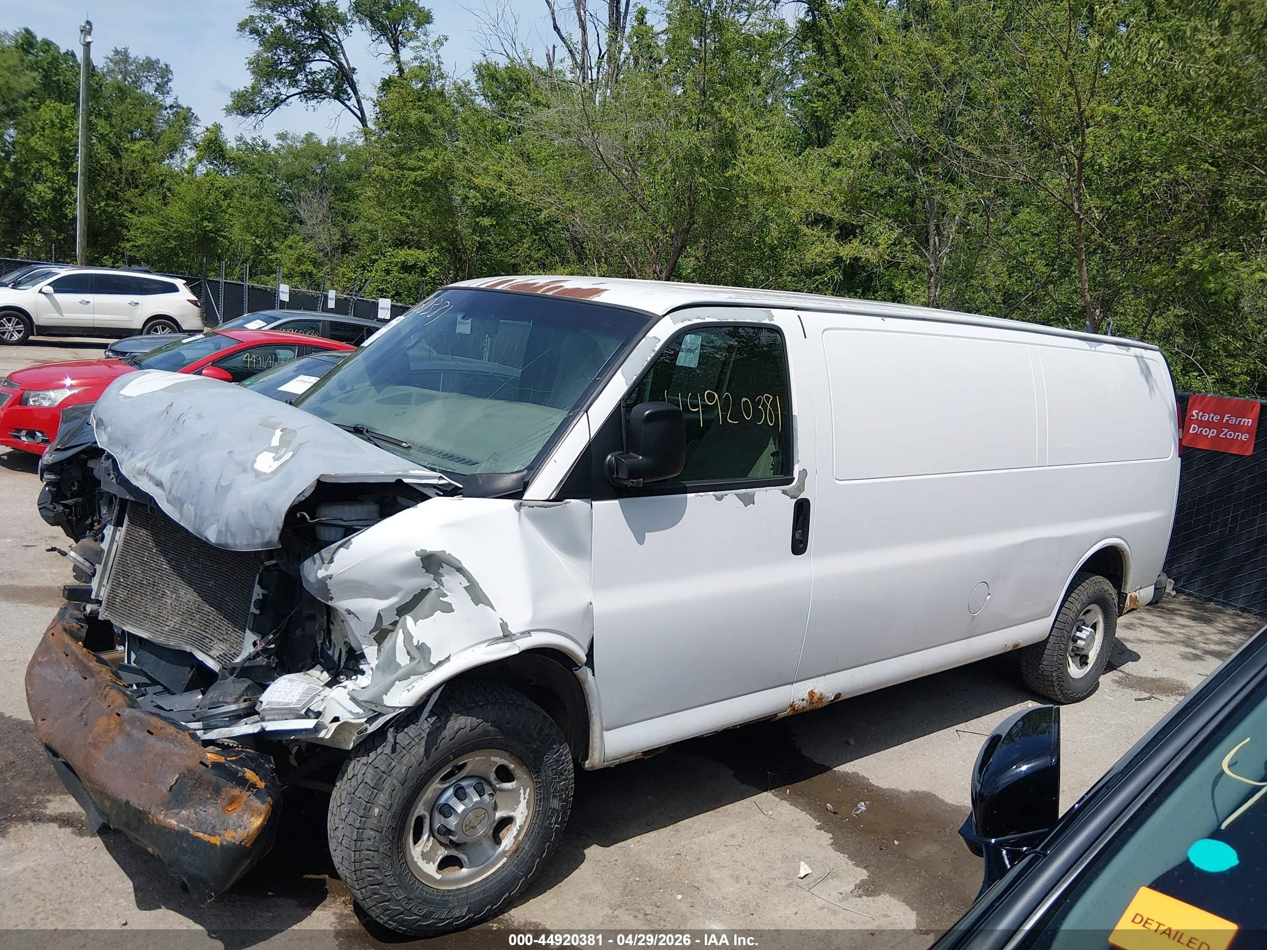 2008 Chevrolet Express Work Van White vin: 1GCGG29C281115207