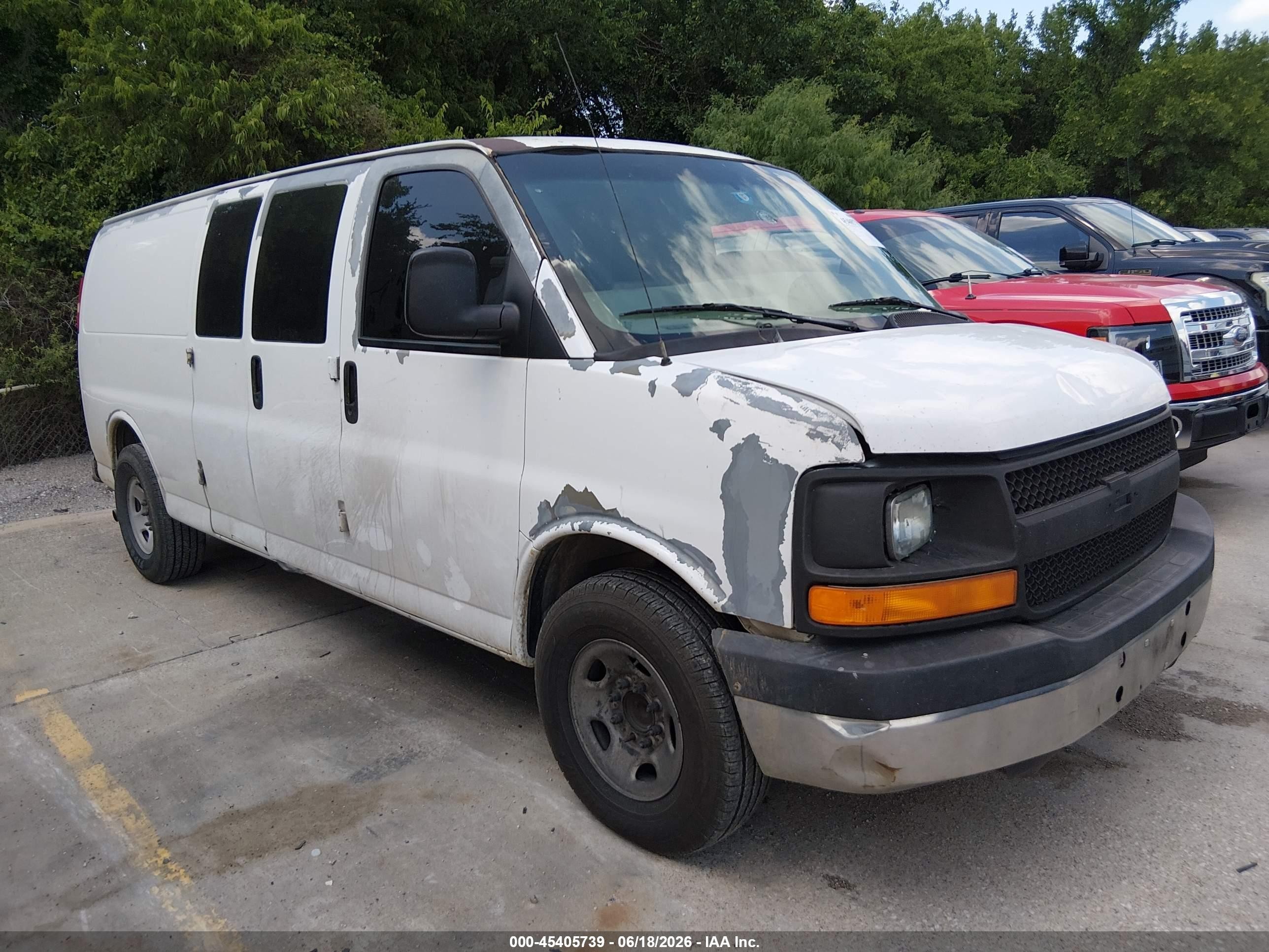 2008 Chevrolet Express Work Van White vin: 1GCGG29C281137644