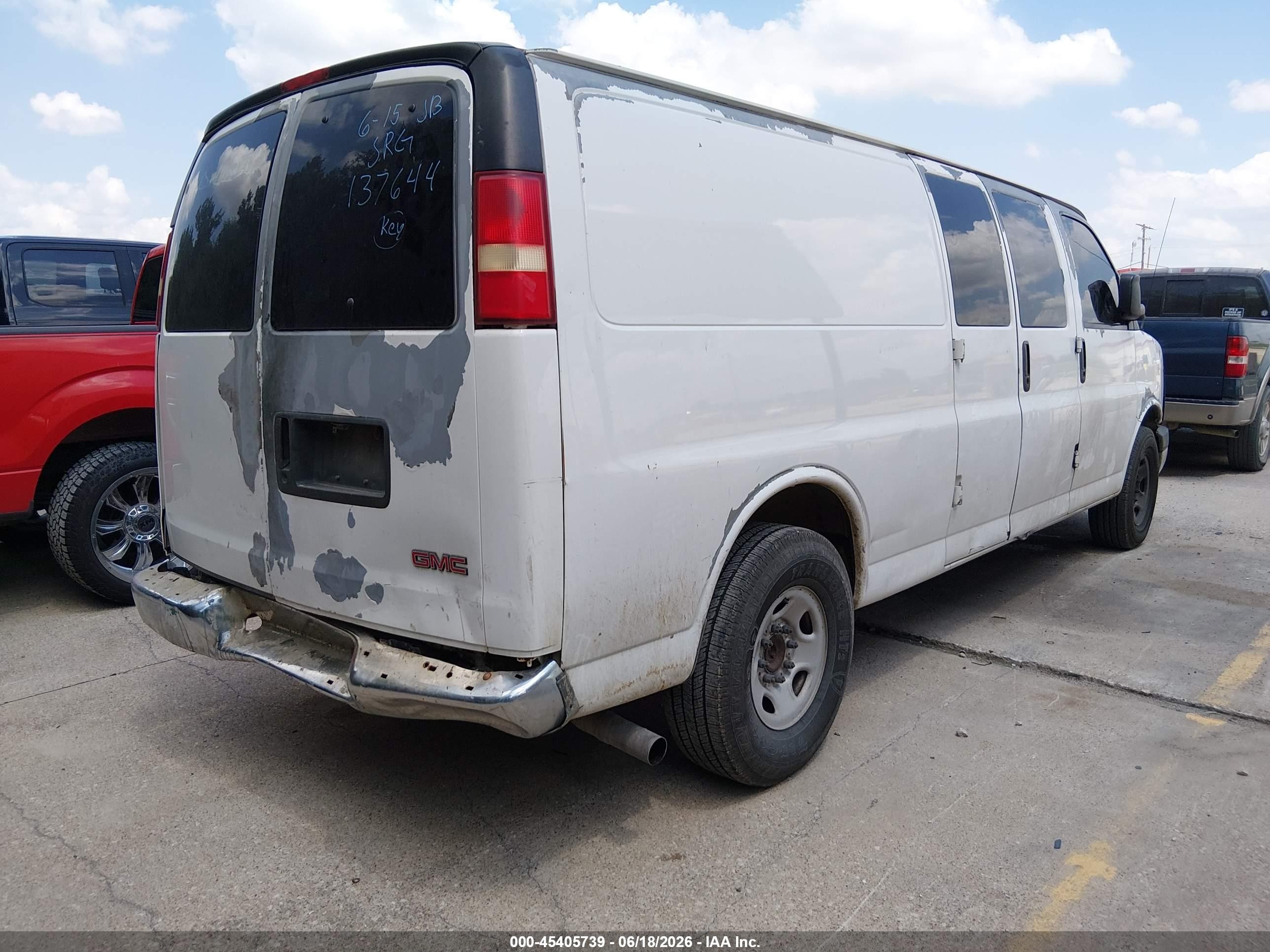 2008 Chevrolet Express Work Van White vin: 1GCGG29C281137644