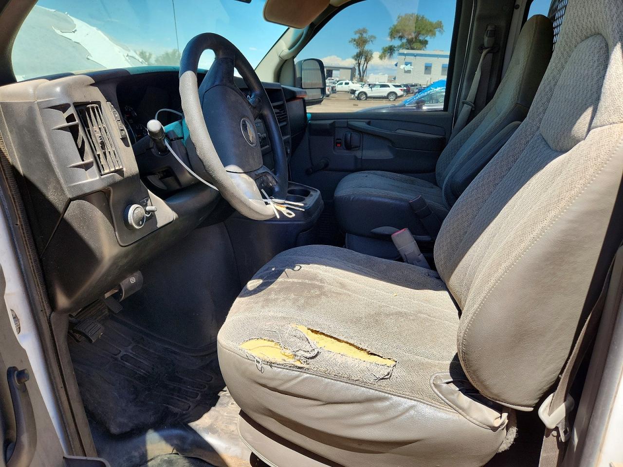 2008 Chevrolet Express G2500 White vin: 1GCGG29K781229226