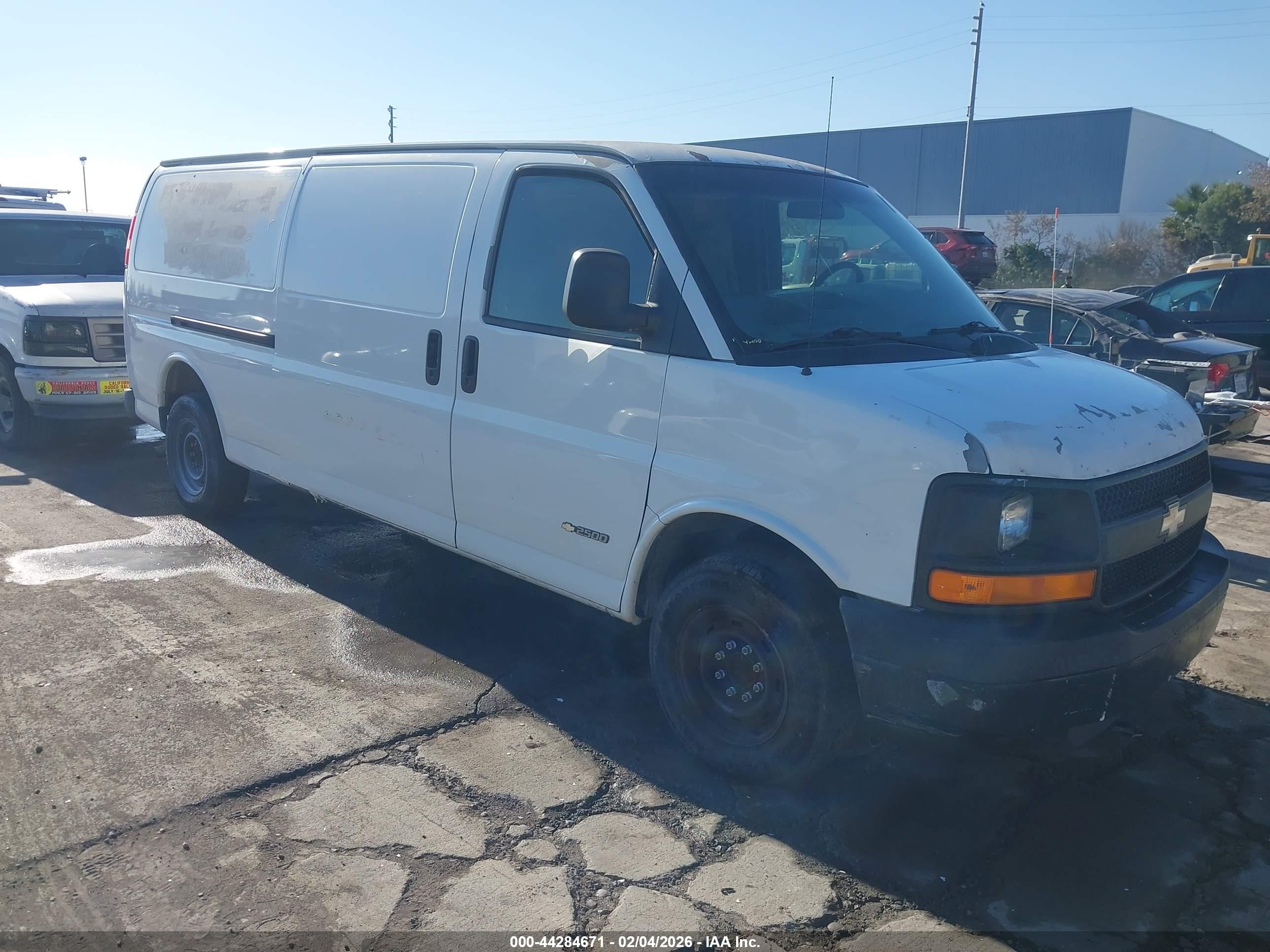1GCGG29V161151064
