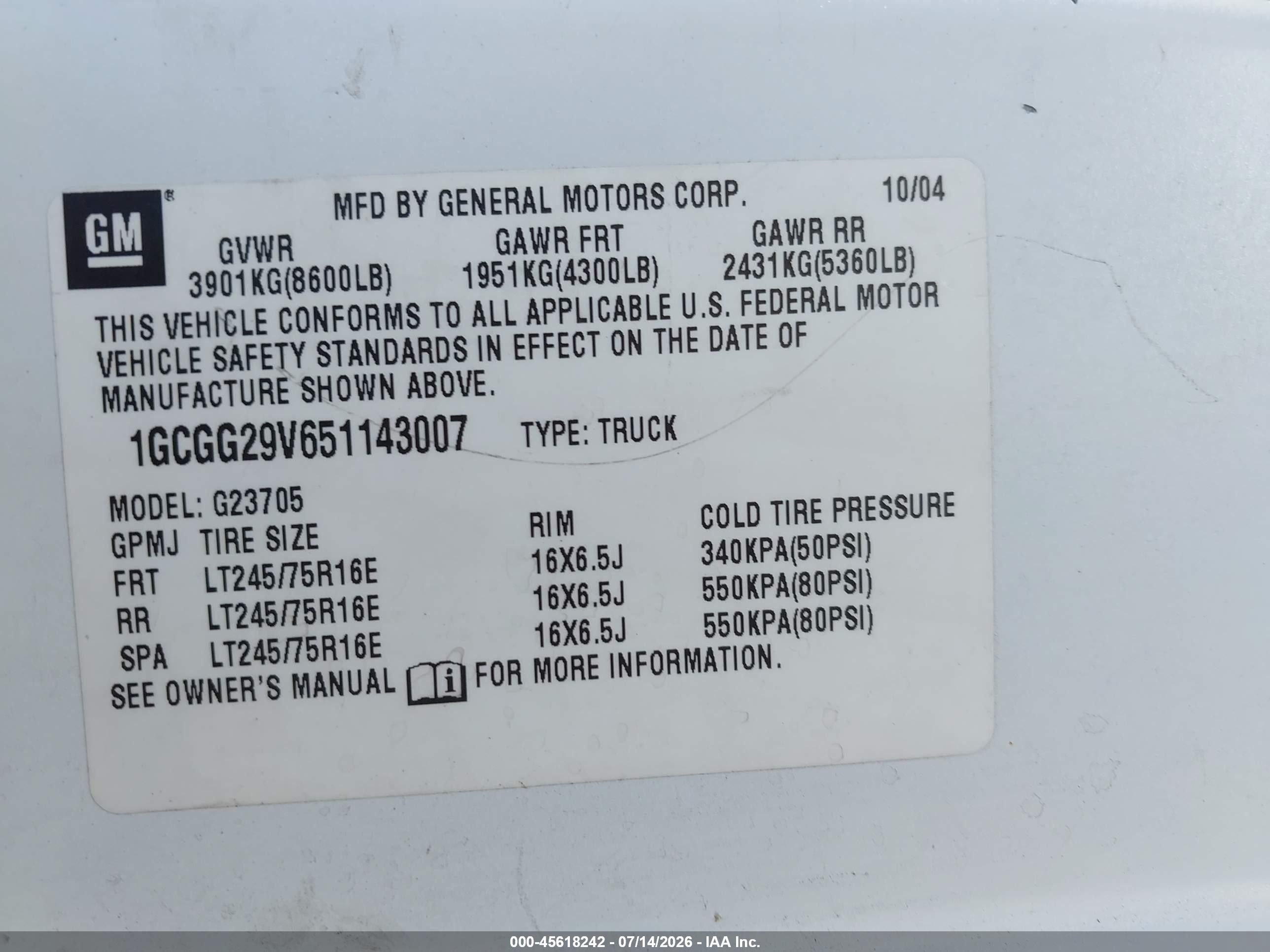 2005 Chevrolet Express Cargo Van   White vin: 1GCGG29V651143007