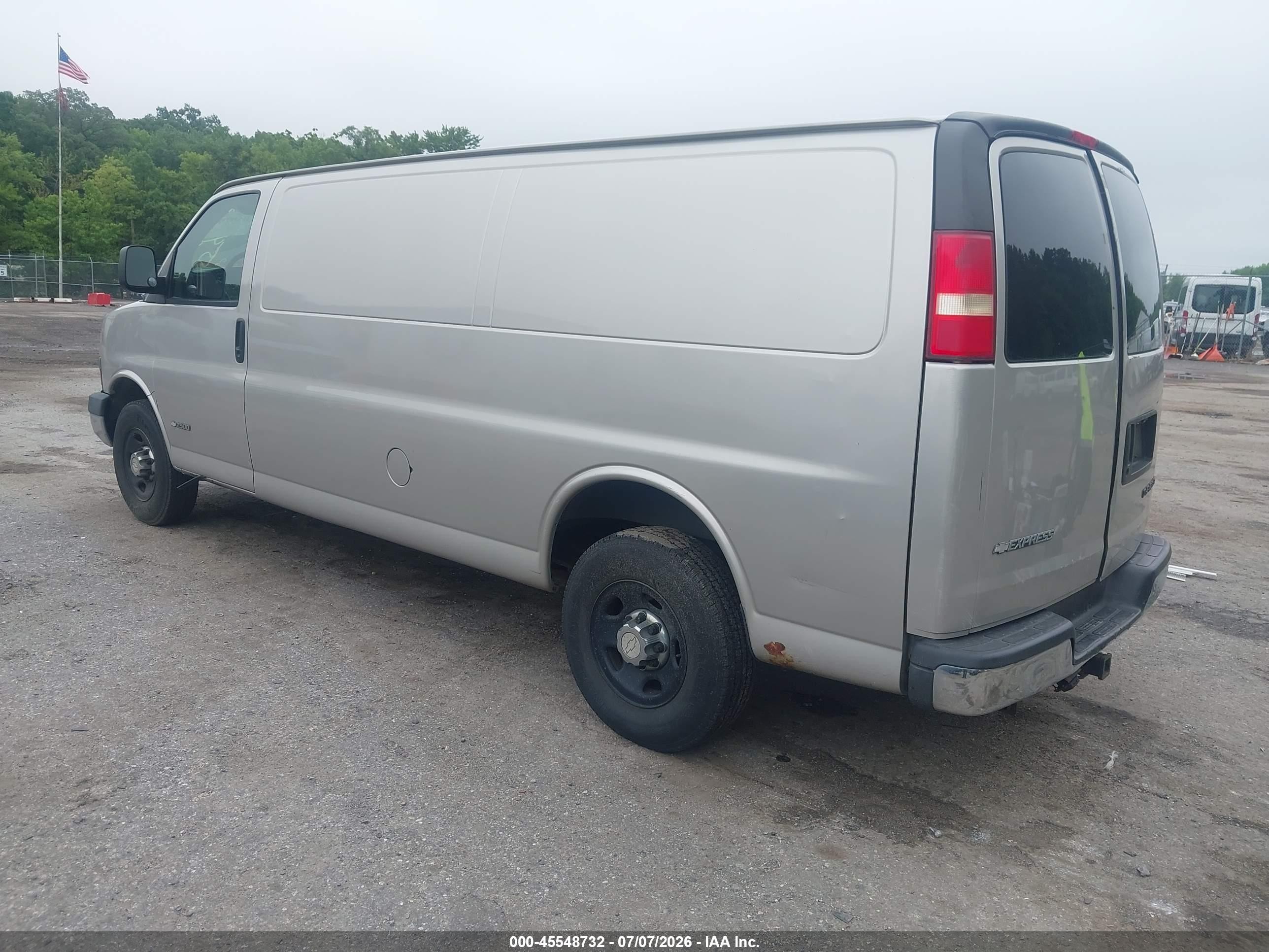 2006 Chevrolet Express Cargo Van Work Van Бежевый vin: 1GCGG29V861257348
