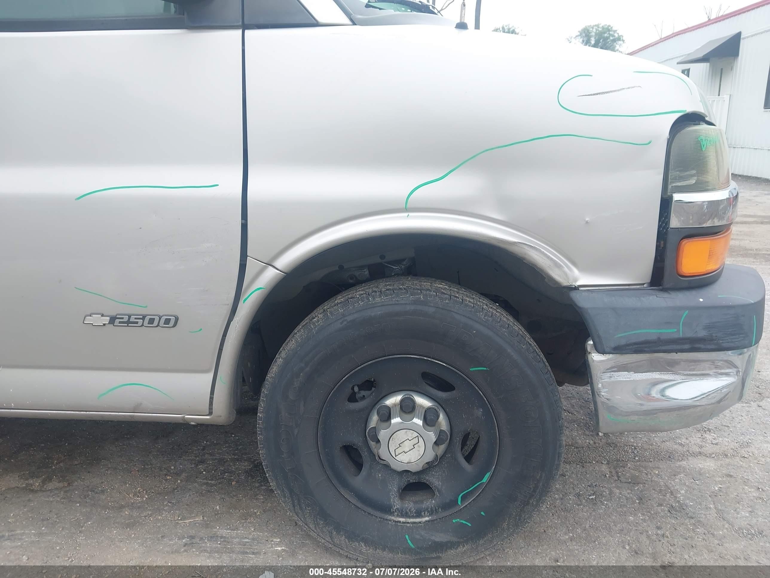 2006 Chevrolet Express Cargo Van Work Van Бежевый vin: 1GCGG29V861257348