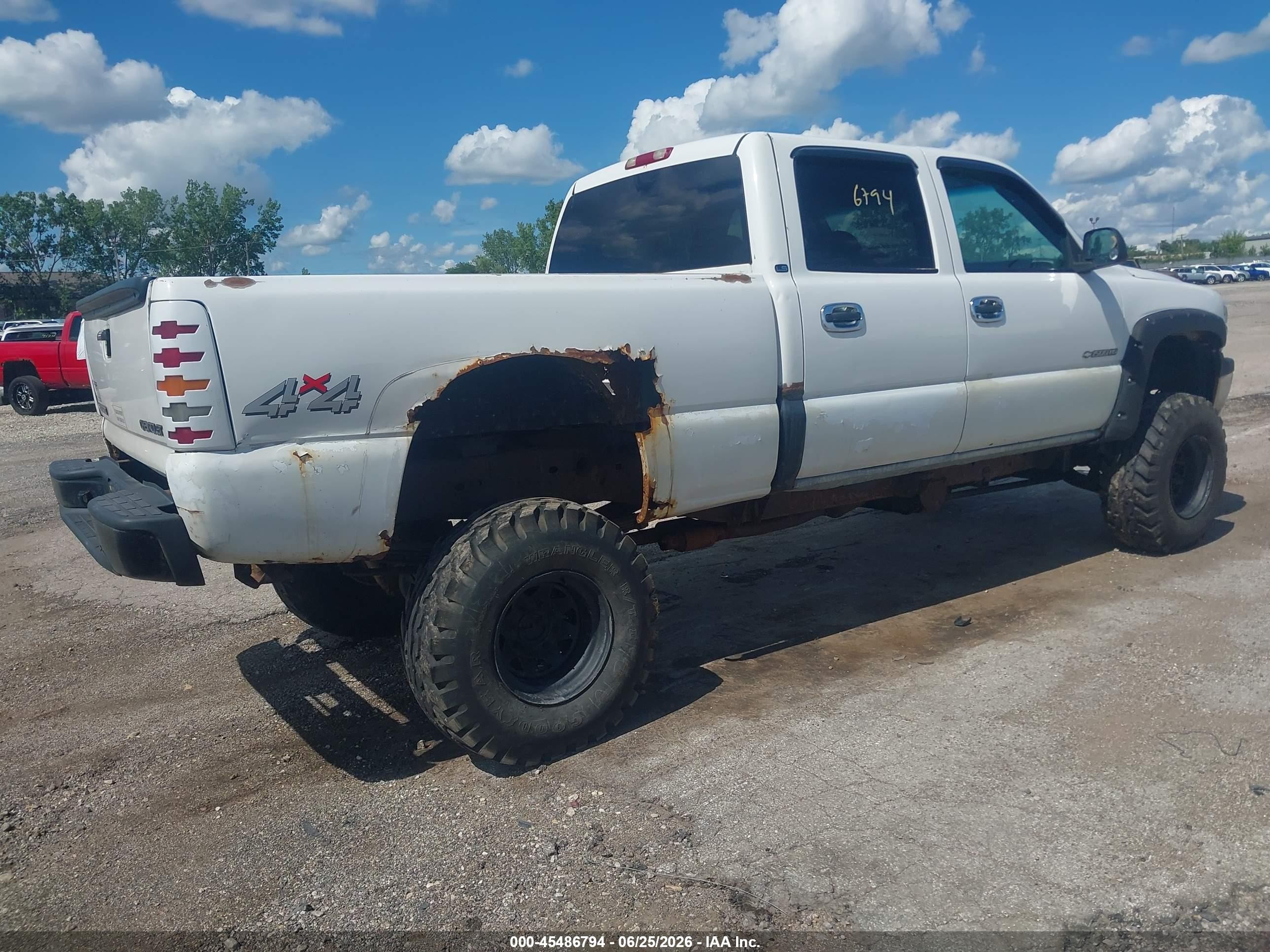 2001 Chevrolet Silverado 1500hd Ls White vin: 1GCGK13U01F137418