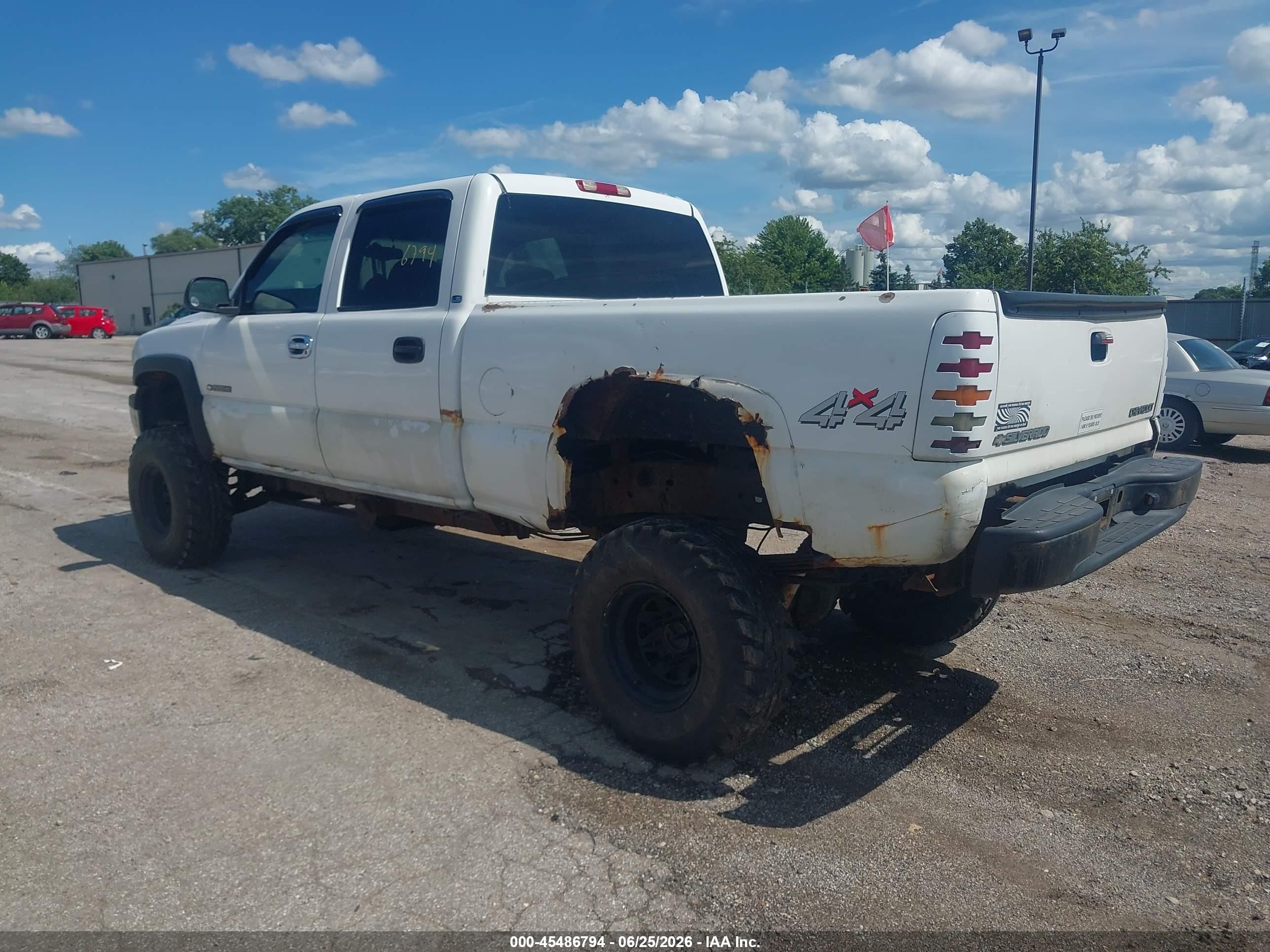 2001 Chevrolet Silverado 1500hd Ls White vin: 1GCGK13U01F137418