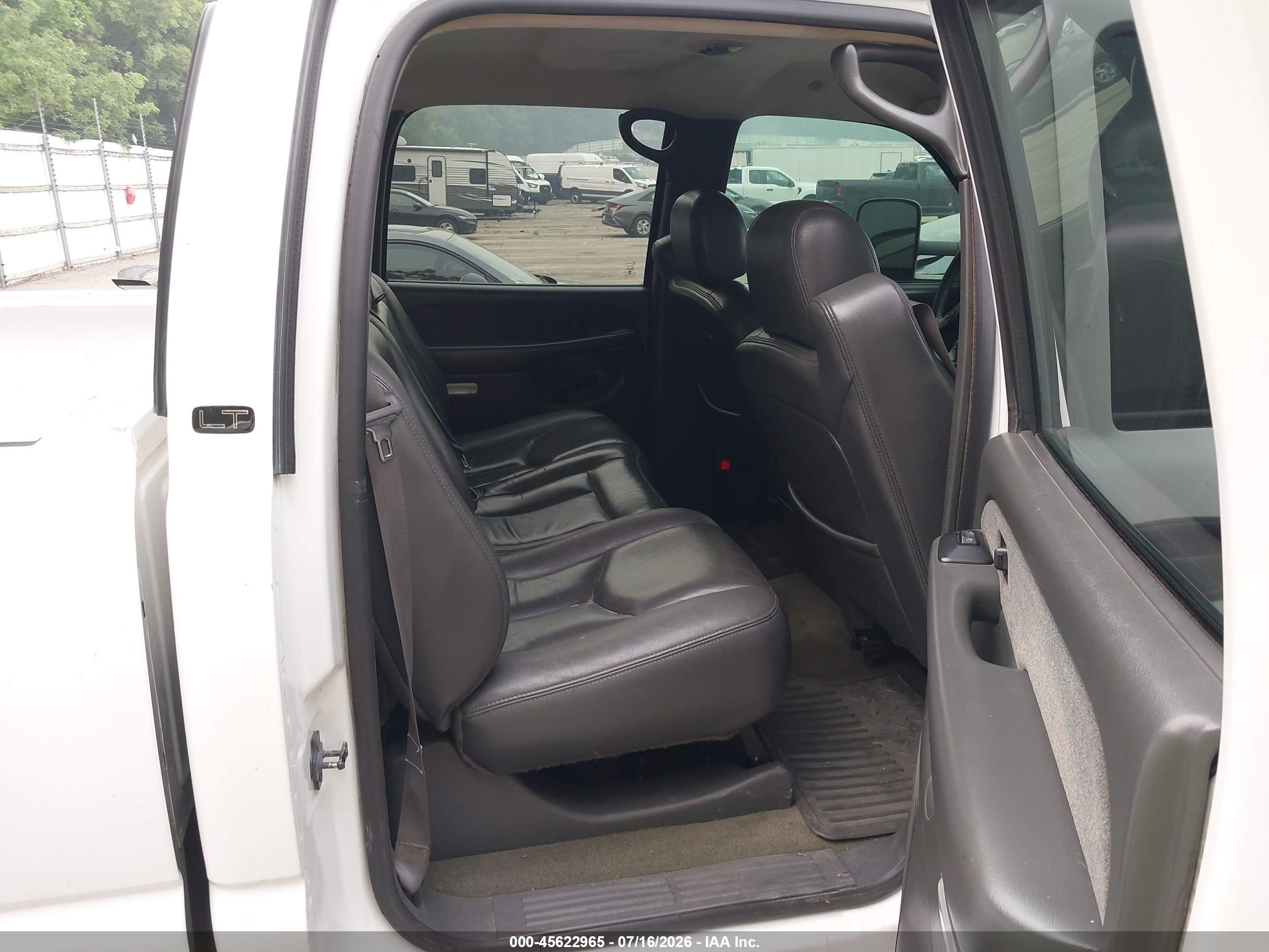 2003 Chevrolet Silverado 1500hd Ls/lt White vin: 1GCGK13U03F110416