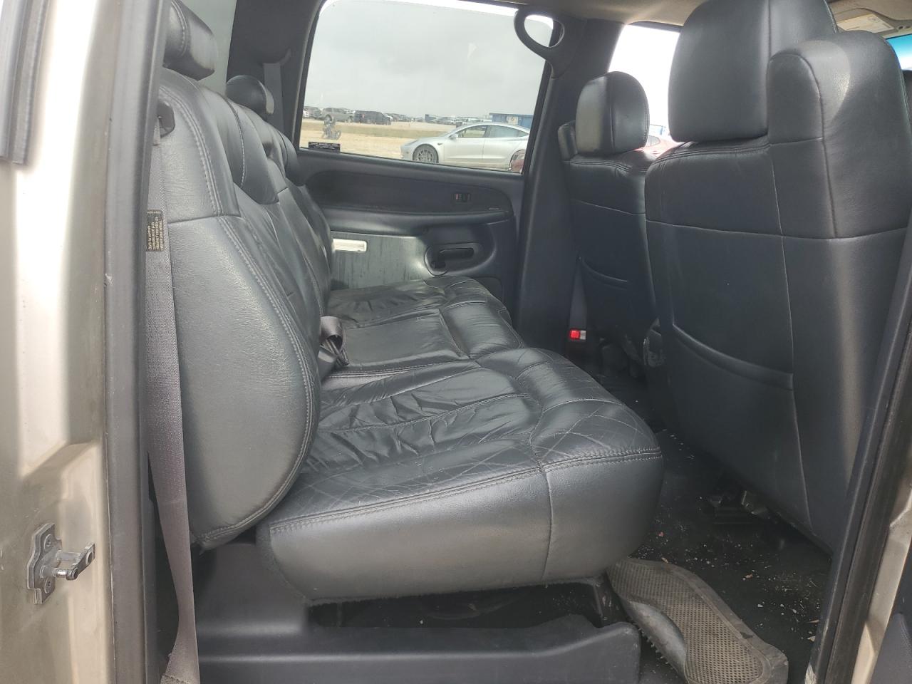2001 Chevrolet Silverado K1500 Heavy Duty Tan vin: 1GCGK13U11F174428