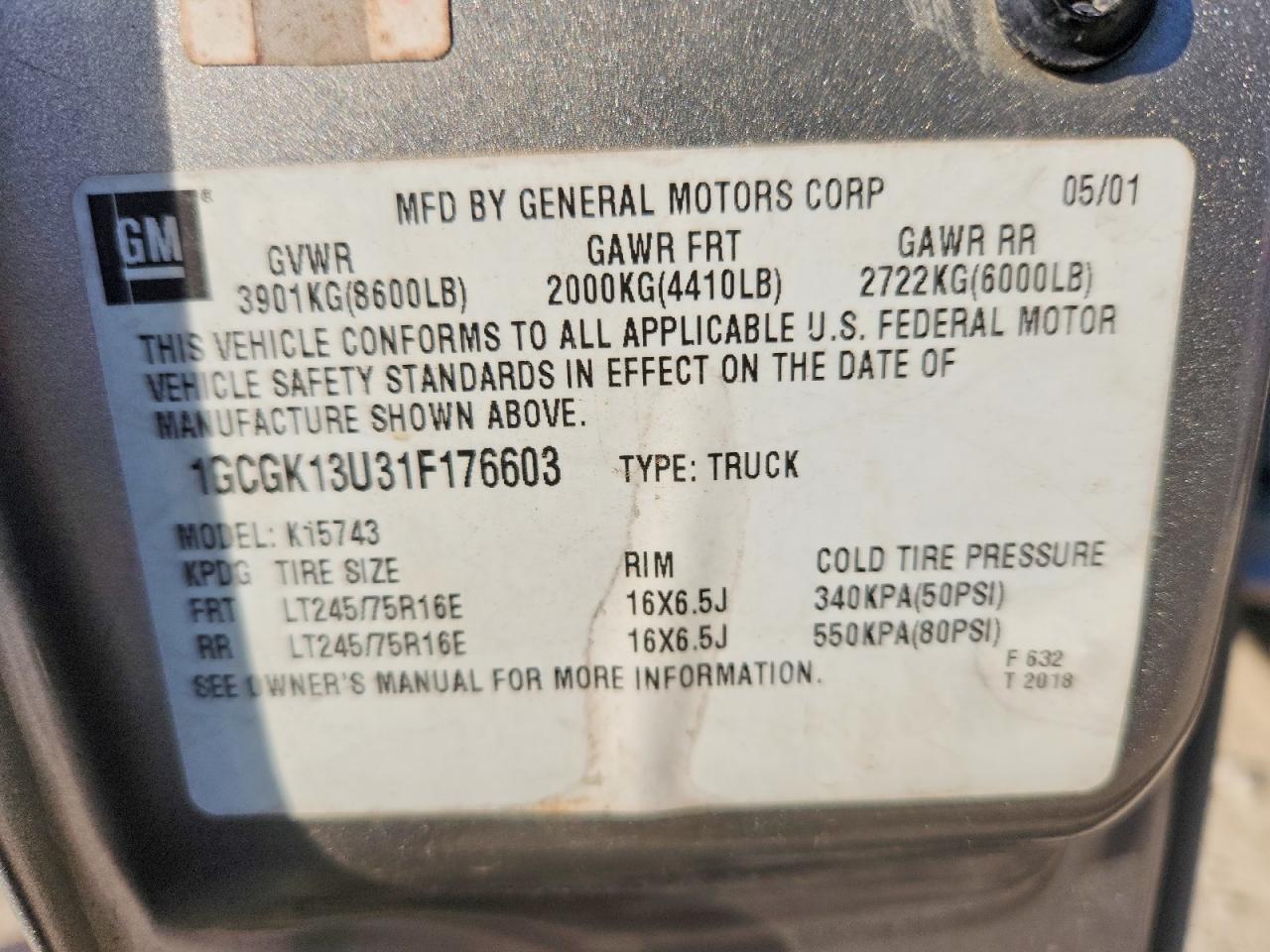 2001 Chevrolet Silverado K1500 Heavy Duty Beige vin: 1GCGK13U31F176603
