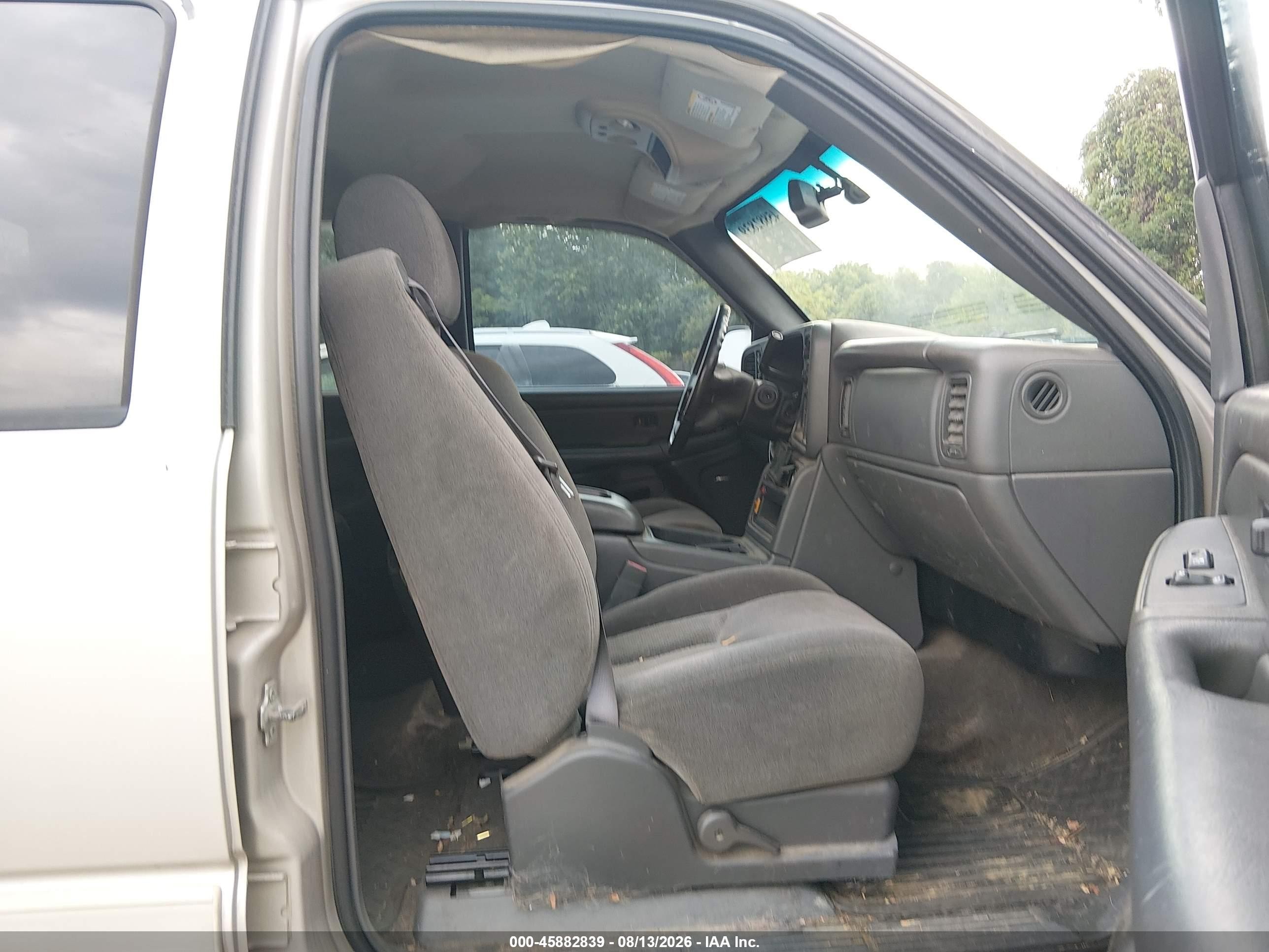 2005 Chevrolet Silverado 1500hd Ls Золотой vin: 1GCGK13U35F950953