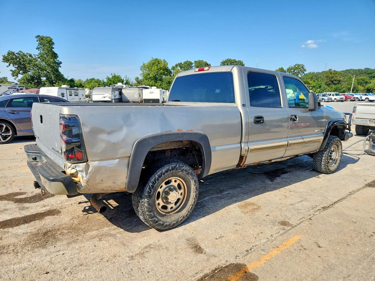 2002 Chevrolet Silverado K1500 Heavy Duty Beige vin: 1GCGK13U52F170514