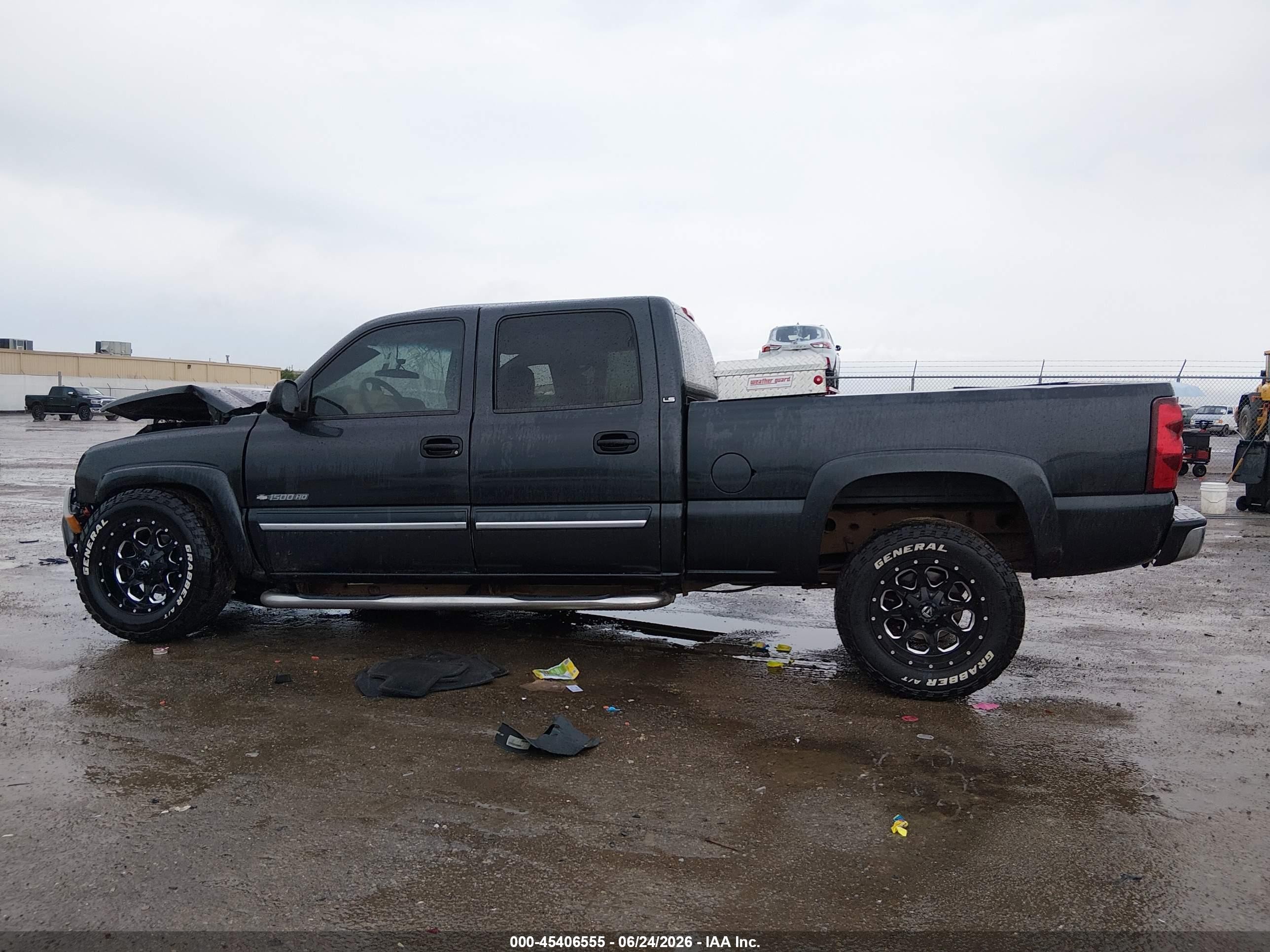 2003 Chevrolet Silverado 1500hd Ls Black vin: 1GCGK13U53F143265