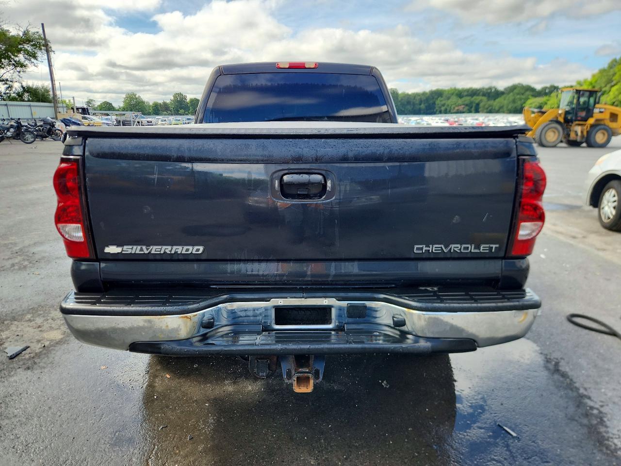 2005 Chevrolet Silverado K1500 Heavy Duty Gray vin: 1GCGK13U55F929442