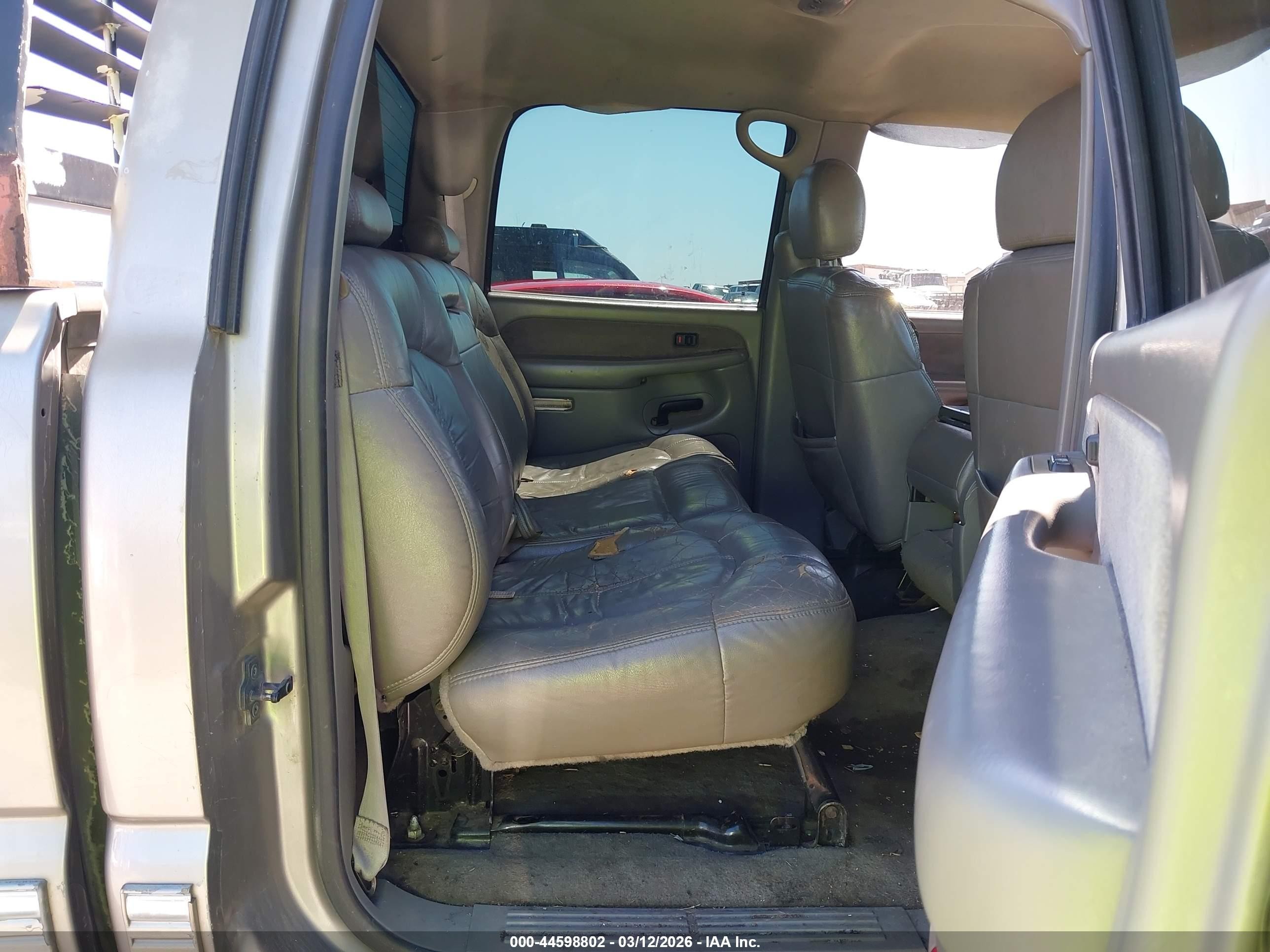 2002 Chevrolet Silverado 1500hd Ls Beige vin: 1GCGK13U62F158677