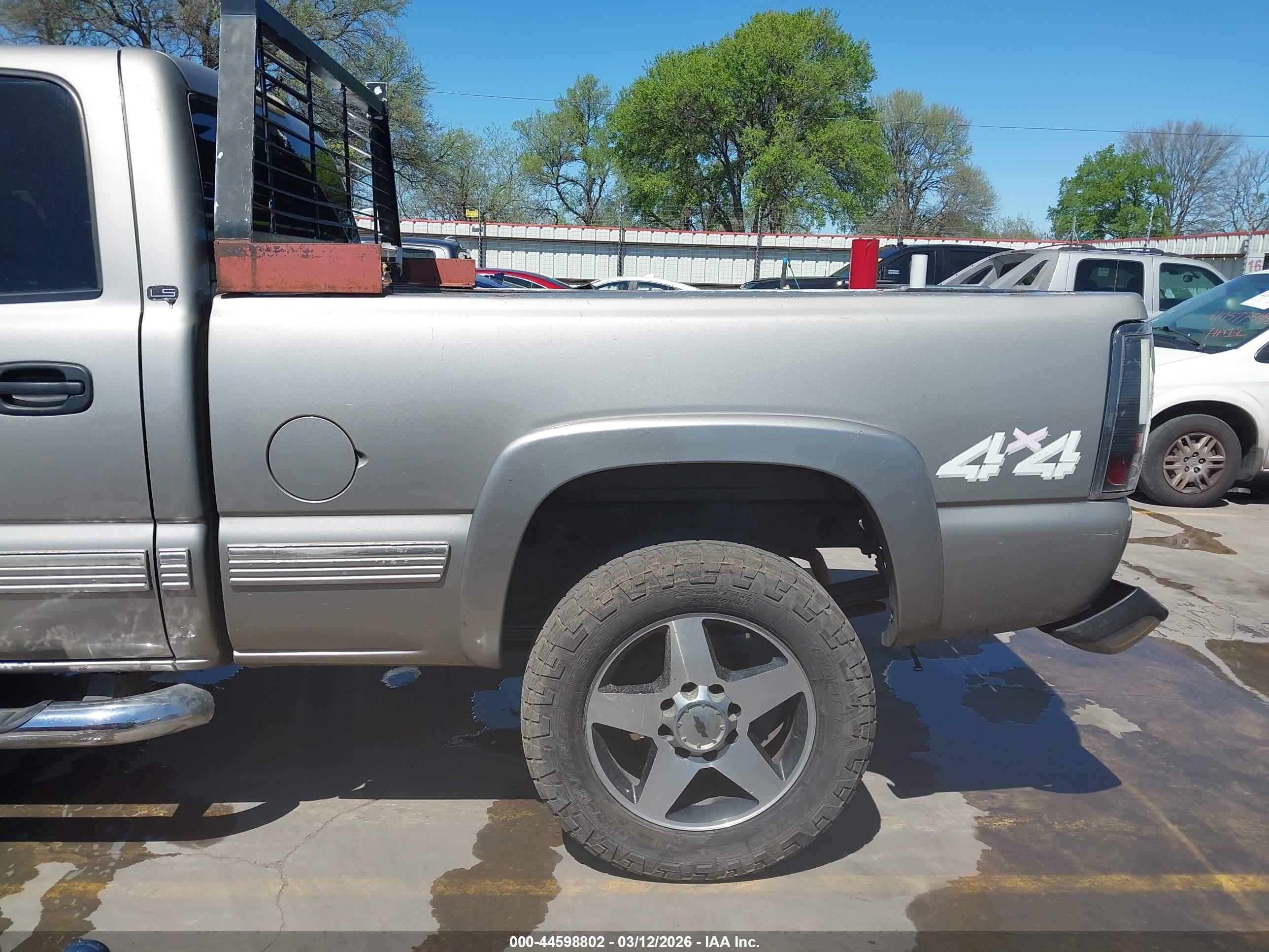 2002 Chevrolet Silverado 1500hd Ls Beige vin: 1GCGK13U62F158677
