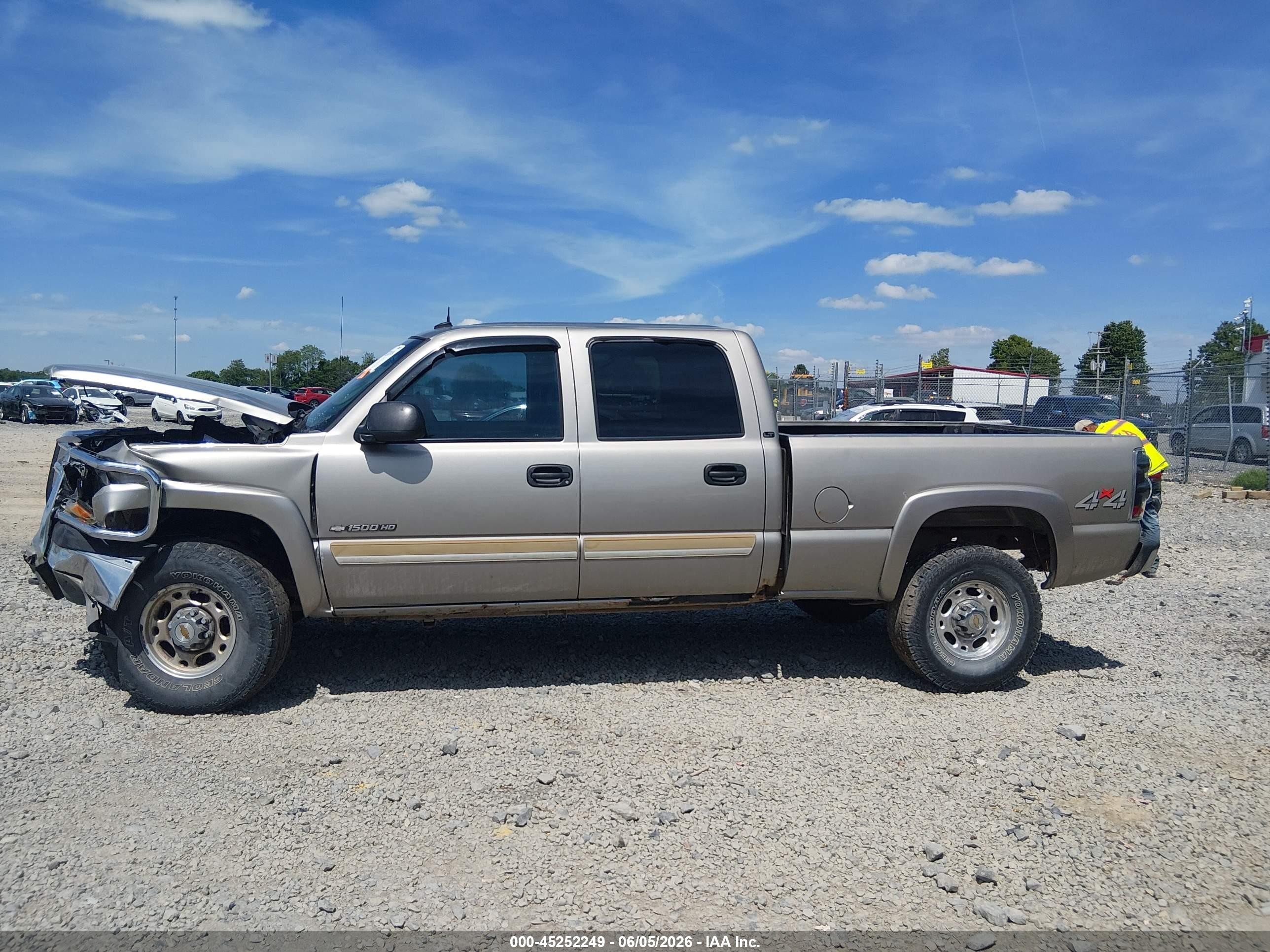 2003 Chevrolet Silverado 1500hd Lt Золотой vin: 1GCGK13U63F139970