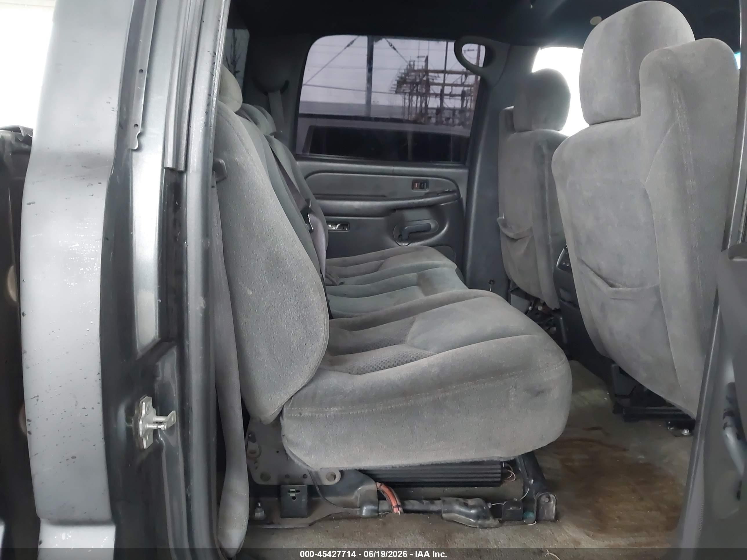 2005 Chevrolet Silverado 1500hd Ls Black vin: 1GCGK13U95F830977
