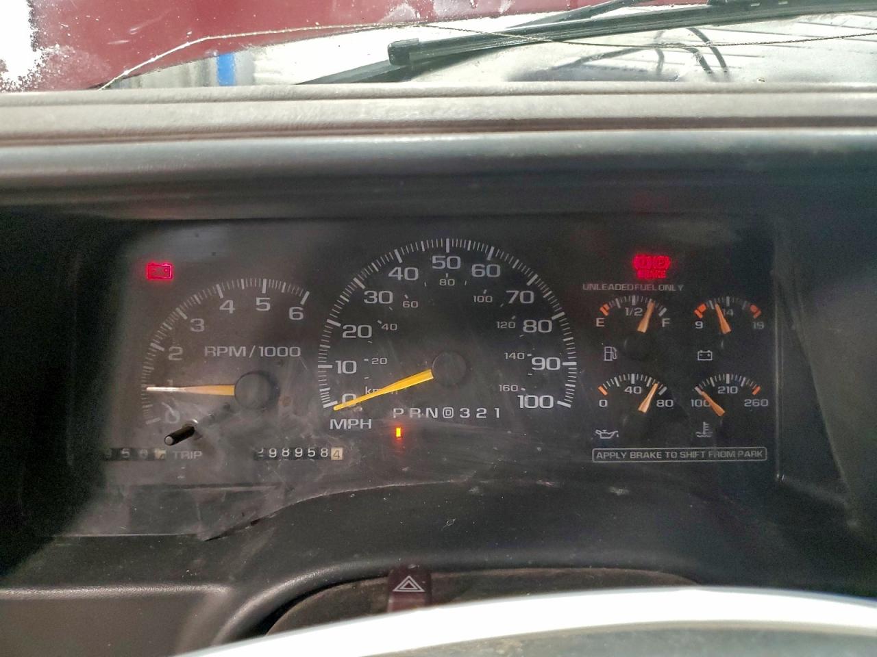 2000 Chevrolet Gmt-400 K2500 Burgundy vin: 1GCGK23J6YF427507