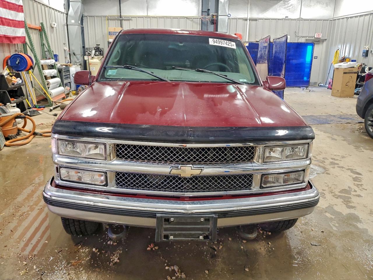 2000 Chevrolet Gmt-400 K2500 Burgundy vin: 1GCGK23J6YF427507