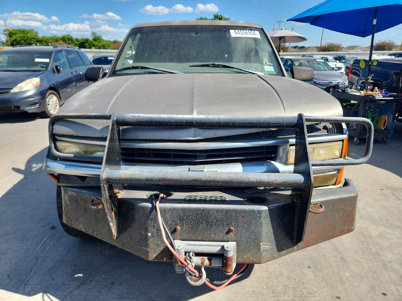 1999 Chevrolet Gmt-400 K2500 Silver vin: 1GCGK23R7XF011745