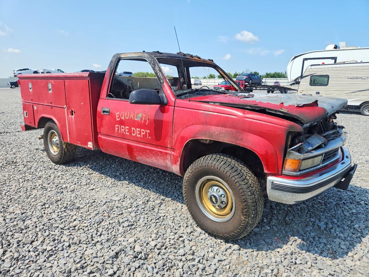 1999 Chevrolet Gmt-400 K2500 Красный vin: 1GCGK24J2XR720963