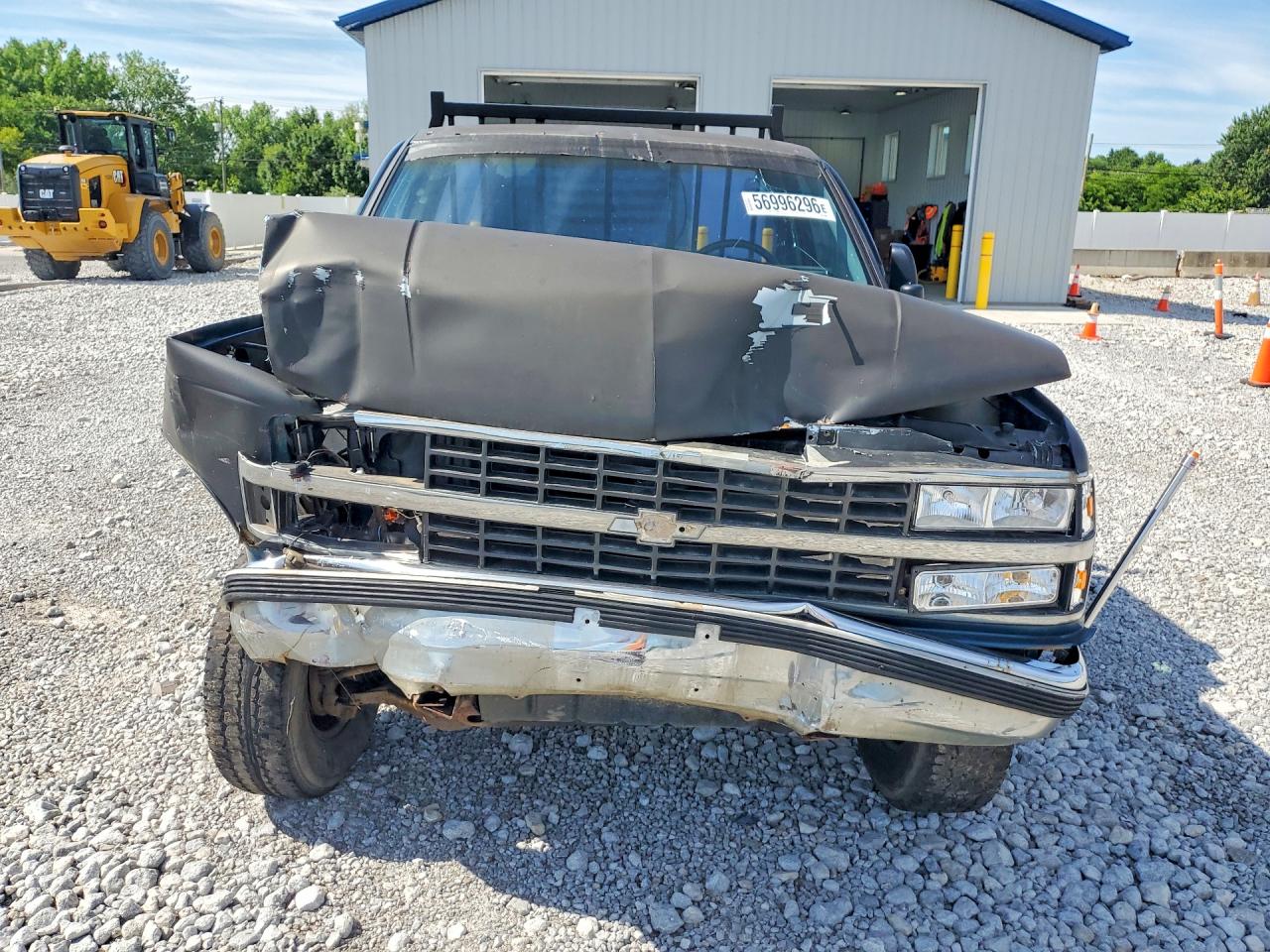 1990 Chevrolet Gmt-400 K2500 White vin: 1GCGK24K2LE238908