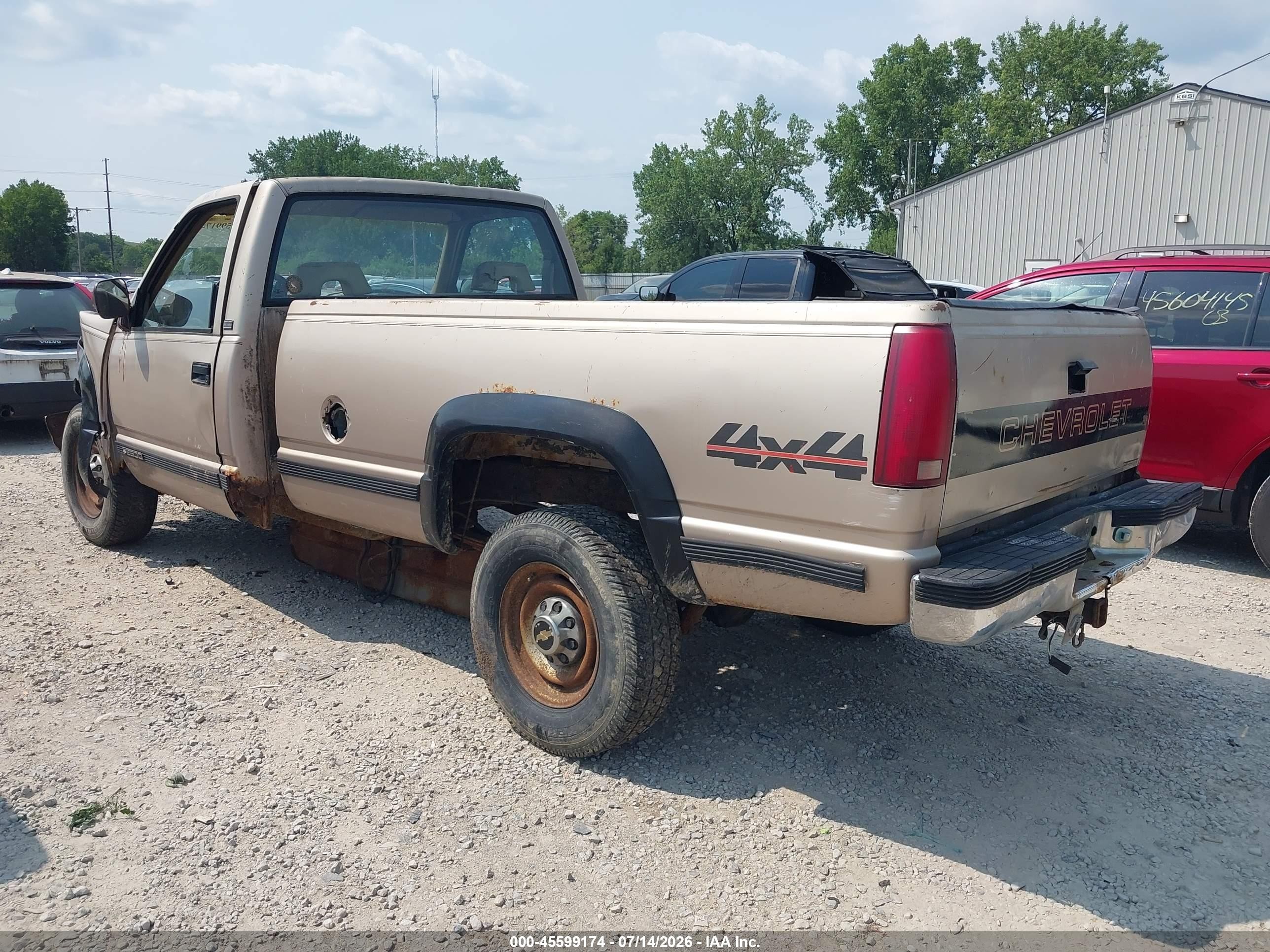 1992 Chevrolet Gmt-400 K2500 Gold vin: 1GCGK24K4NE154835