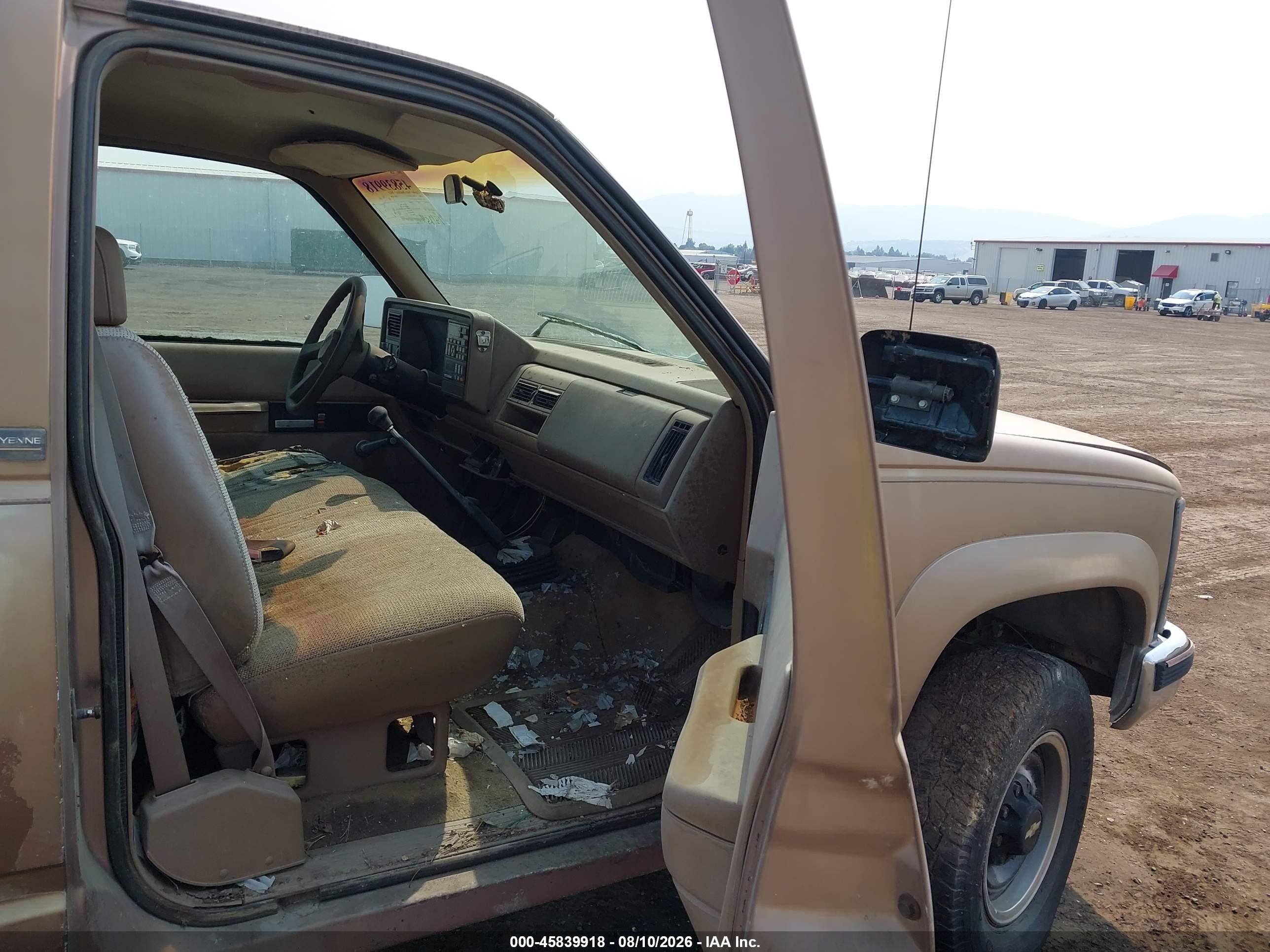 1994 Chevrolet Gmt-400 K2500 Brown vin: 1GCGK24K7RE194395
