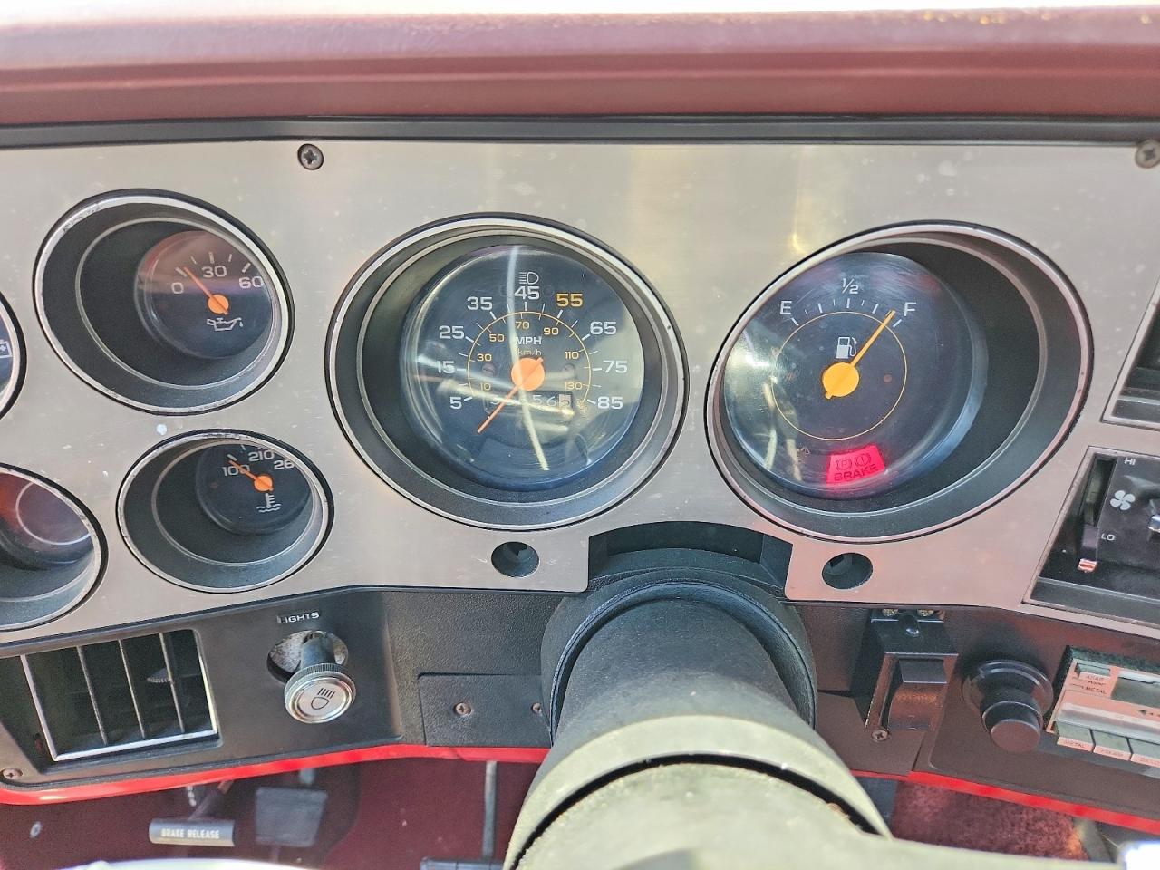 1986 Chevrolet K20 Red vin: 1GCGK24M4GJ156791