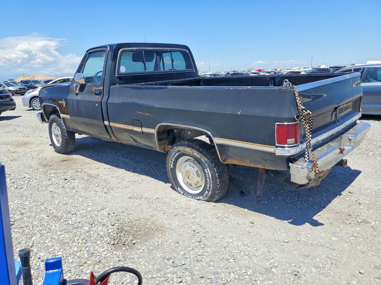 1983 Chevrolet K20 Black vin: 1GCGK24M8DJ120548
