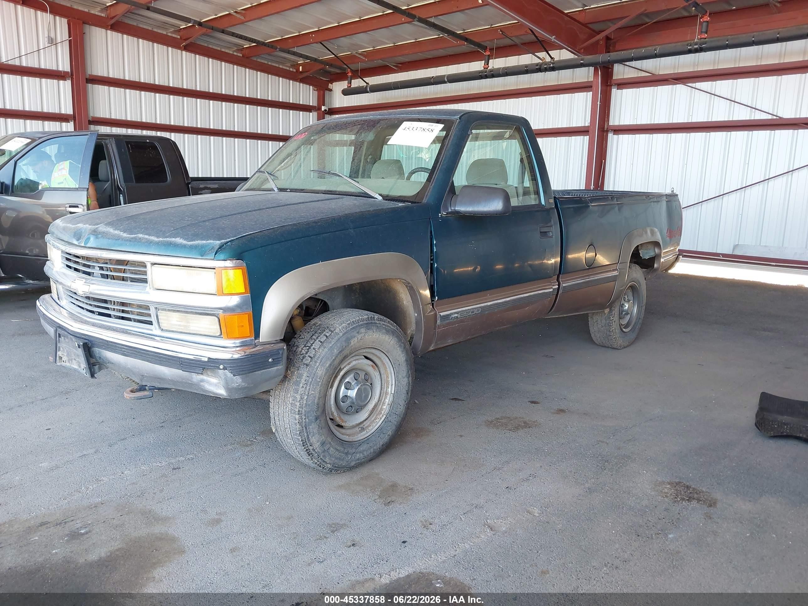 1997 Chevrolet K2500 Hd Fleetside Green vin: 1GCGK24R0VZ253092