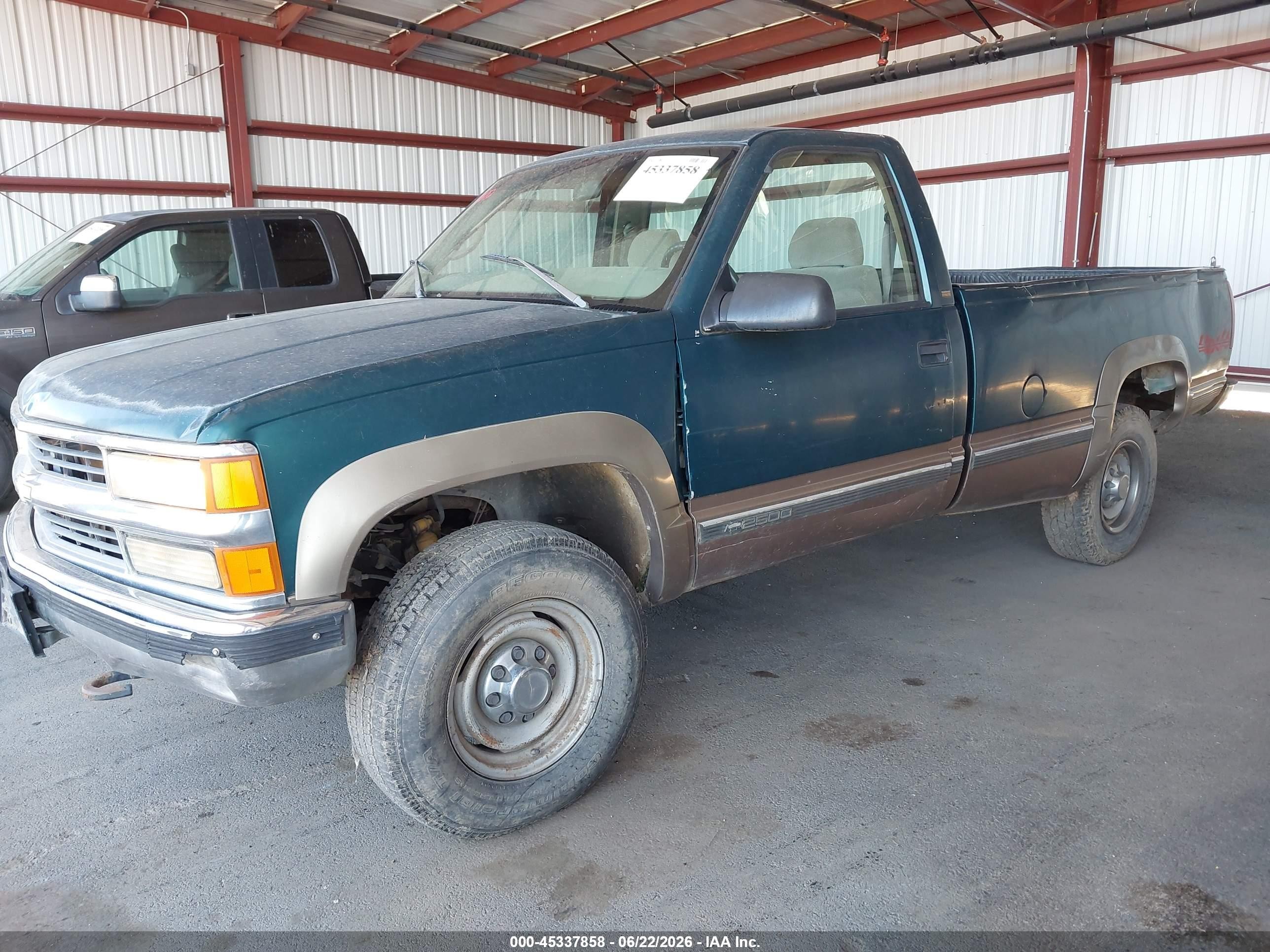 1997 Chevrolet K2500 Hd Fleetside Green vin: 1GCGK24R0VZ253092