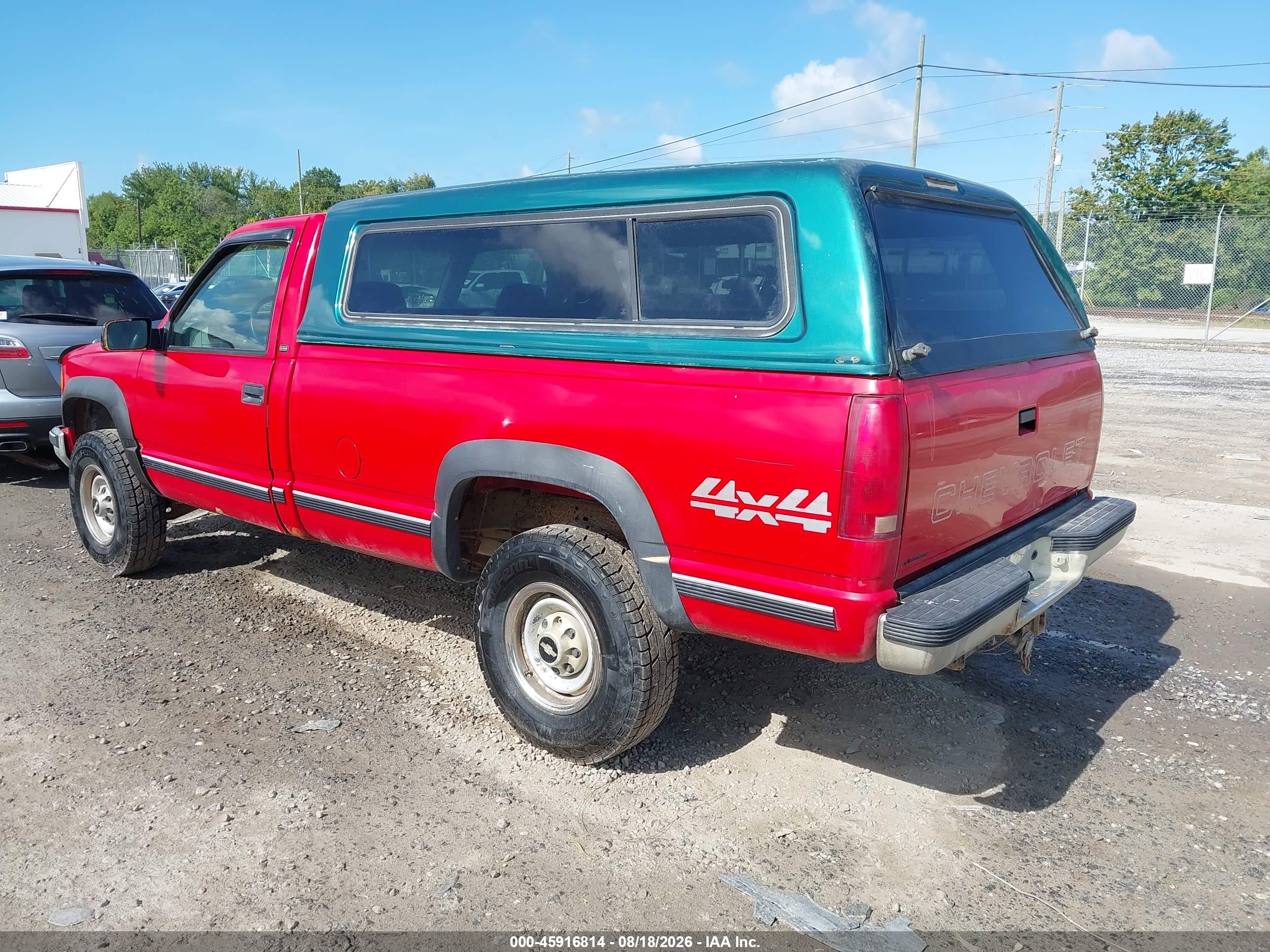 1998 Chevrolet C/k 2500 Fleetside Красный vin: 1GCGK24R0WZ181067