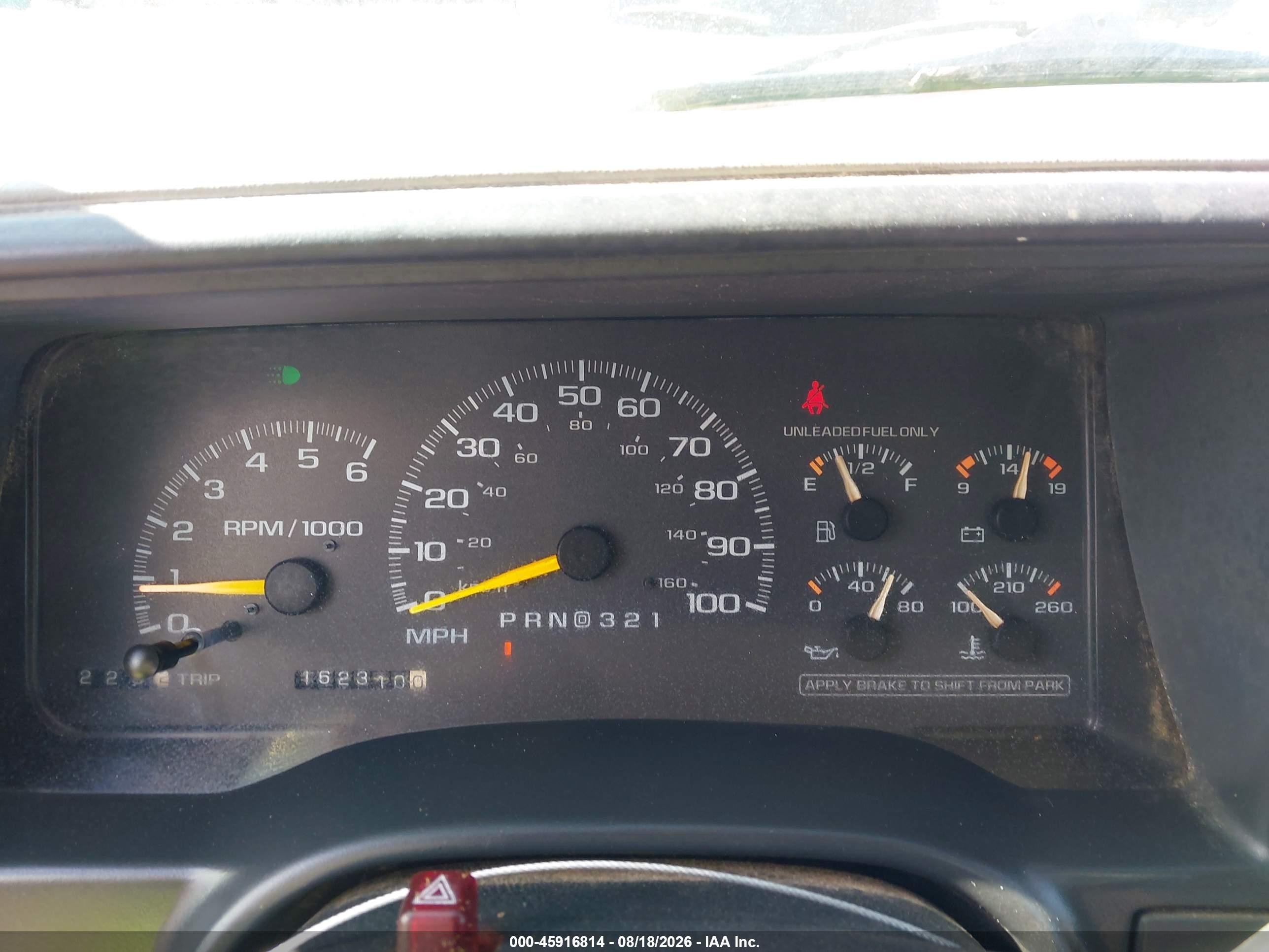 1998 Chevrolet C/k 2500 Fleetside Красный vin: 1GCGK24R0WZ181067