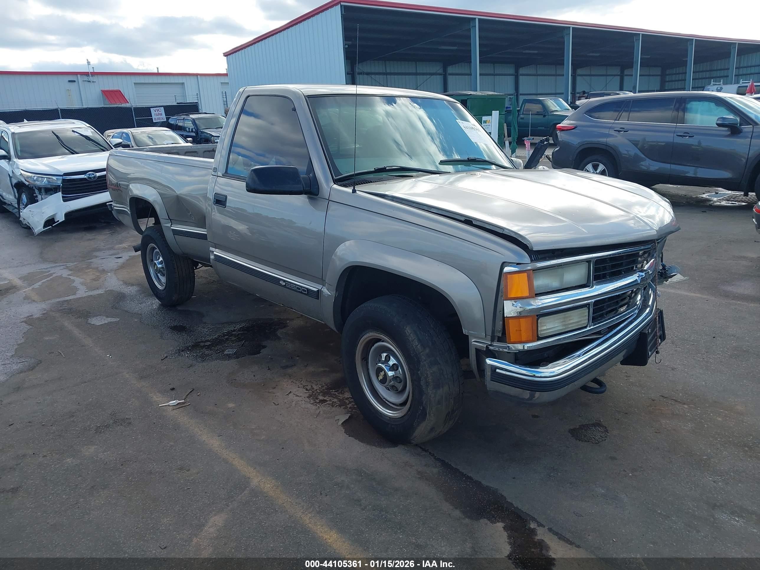 1GCGK24R3XR718645