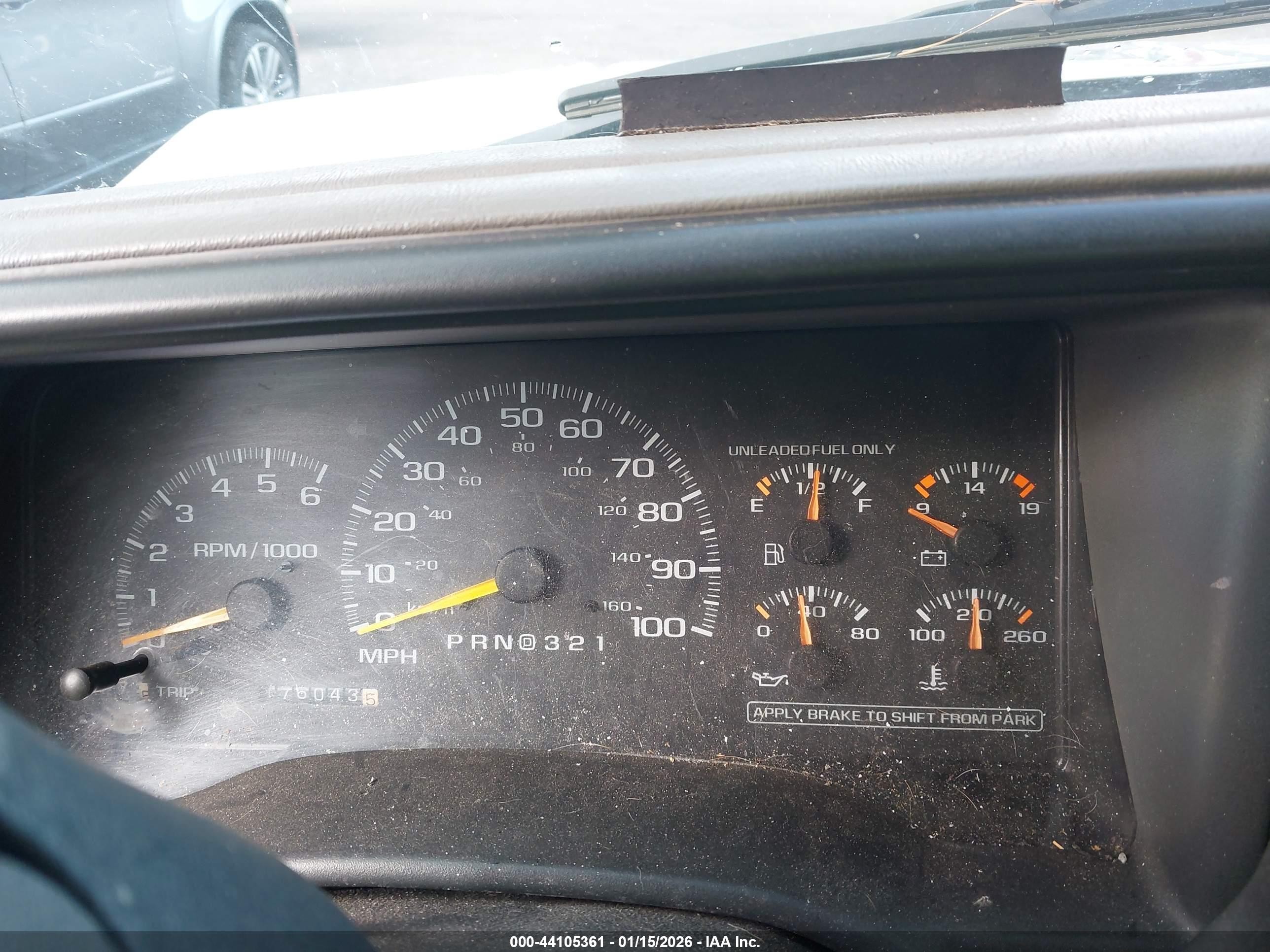1999 Chevrolet K2500   Gray vin: 1GCGK24R3XR718645
