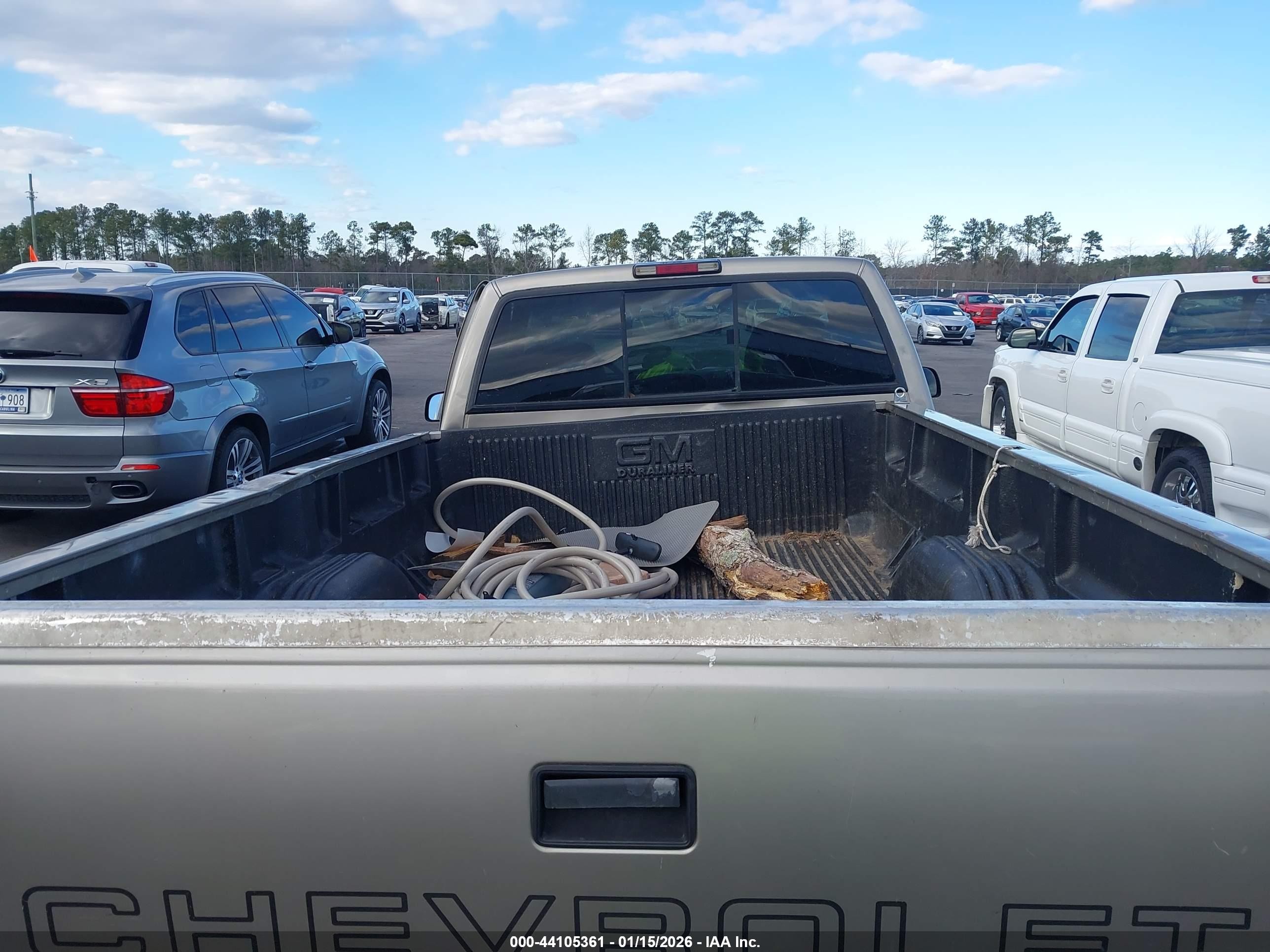 1999 Chevrolet K2500   Gray vin: 1GCGK24R3XR718645