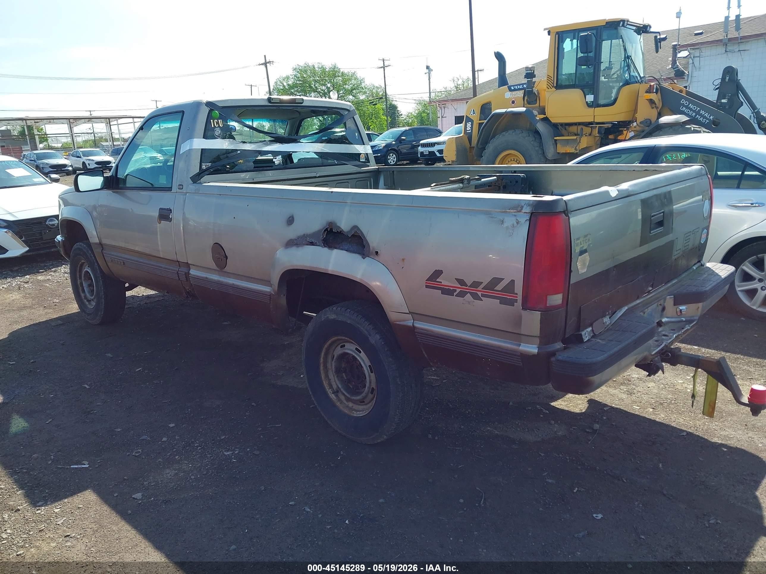 1998 Chevrolet K2500 Fleetside Коричневый vin: 1GCGK24R7WZ189781