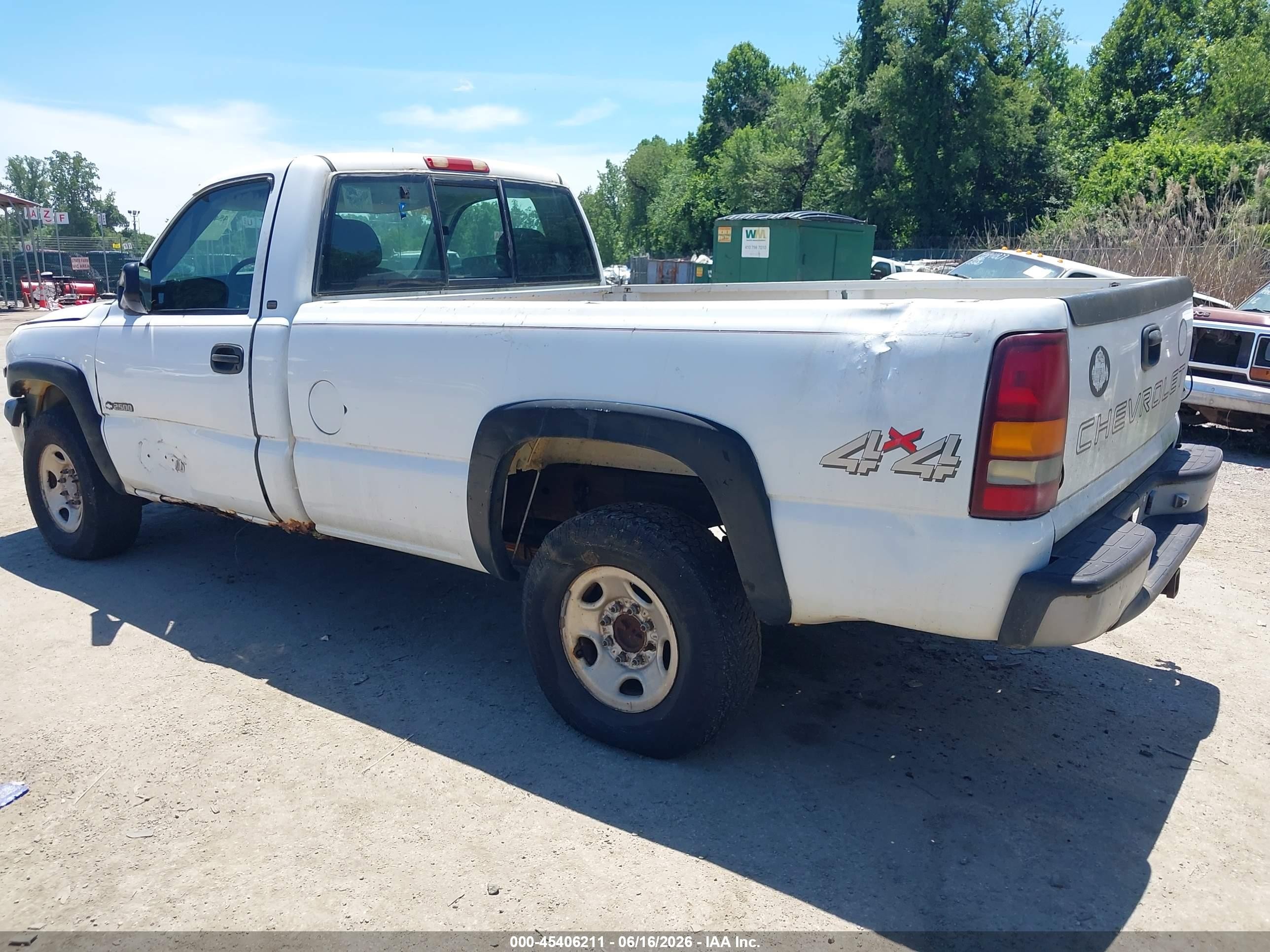 1999 Chevrolet Silverado 2500 Белый vin: 1GCGK24U1XE206345