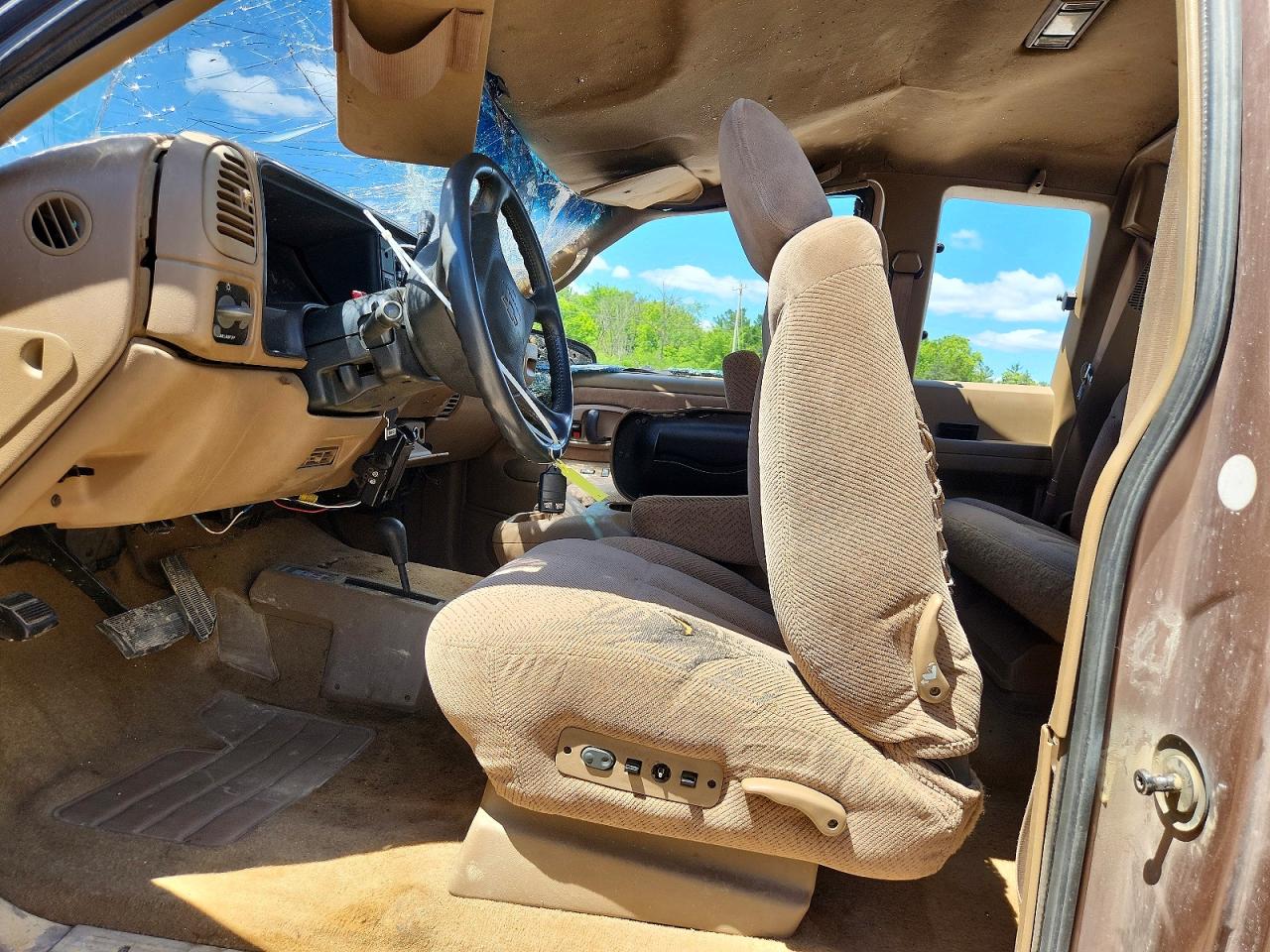 1995 Chevrolet Gmt-400 K2500 Tan vin: 1GCGK29F7SE278220
