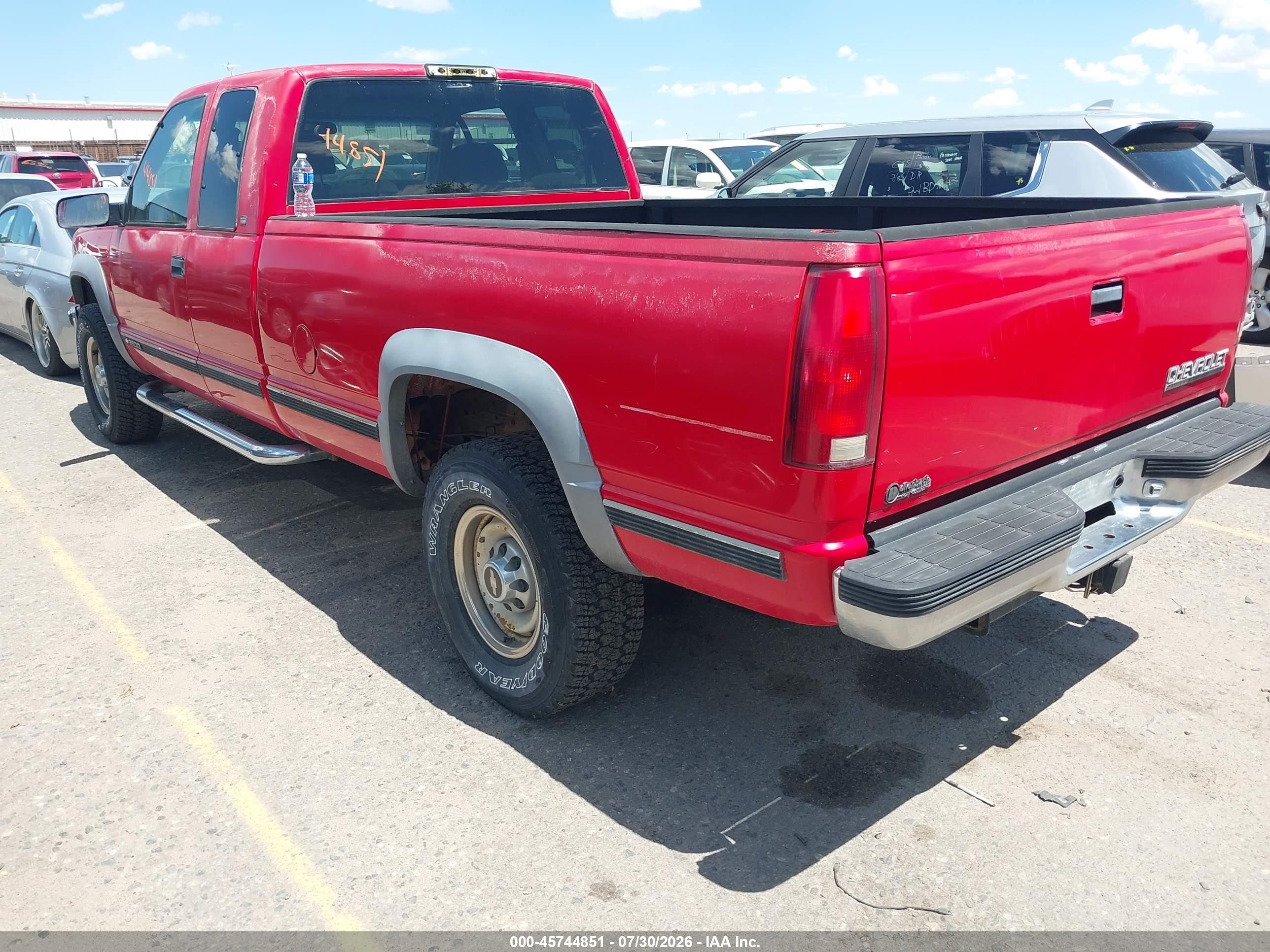 1998 Chevrolet C/k 2500 Fleetside Red vin: 1GCGK29J0WE241410
