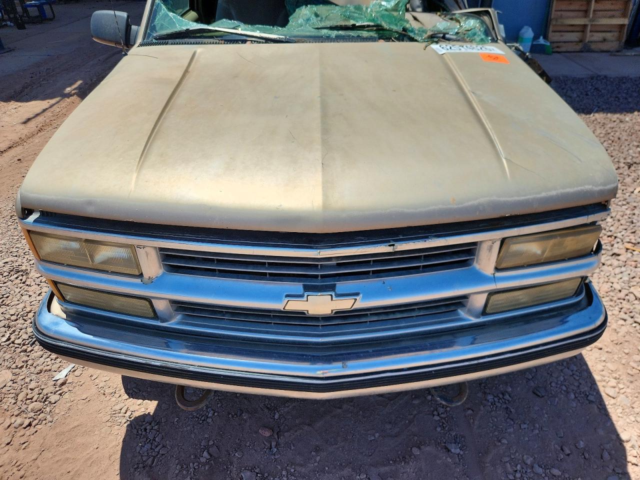 1995 Chevrolet Gmt-400 K2500 Gold vin: 1GCGK29K4SE277846