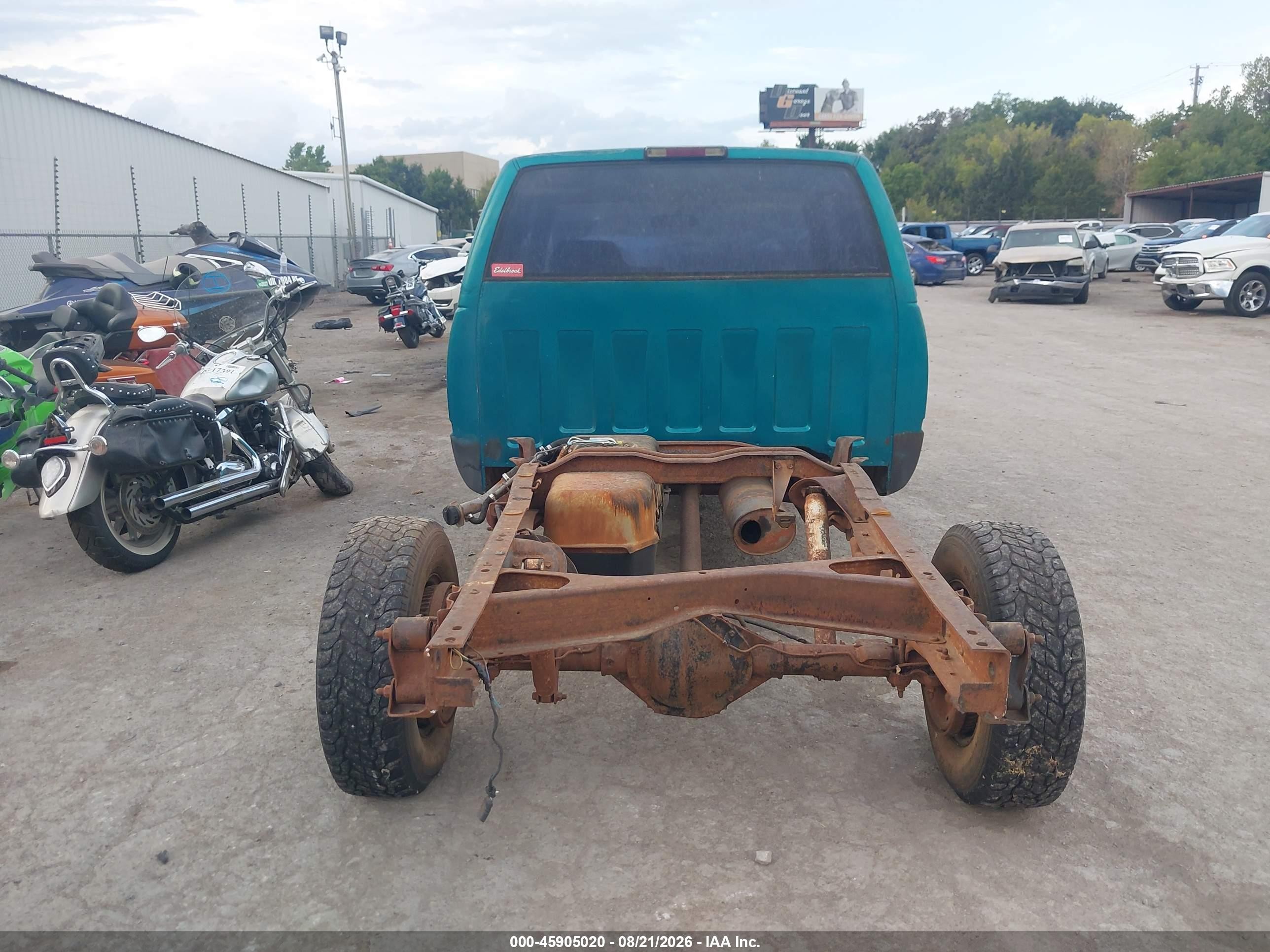 1994 Chevrolet Gmt-400 K2500 Turquoise vin: 1GCGK29K8RE175346