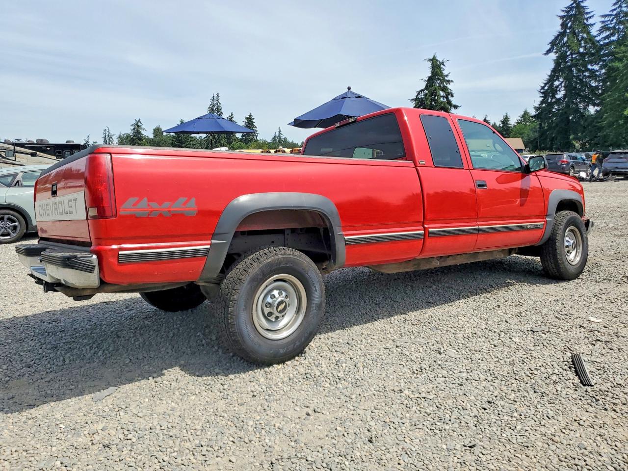 1995 Chevrolet Gmt-400 K2500 Red vin: 1GCGK29K9SE281309
